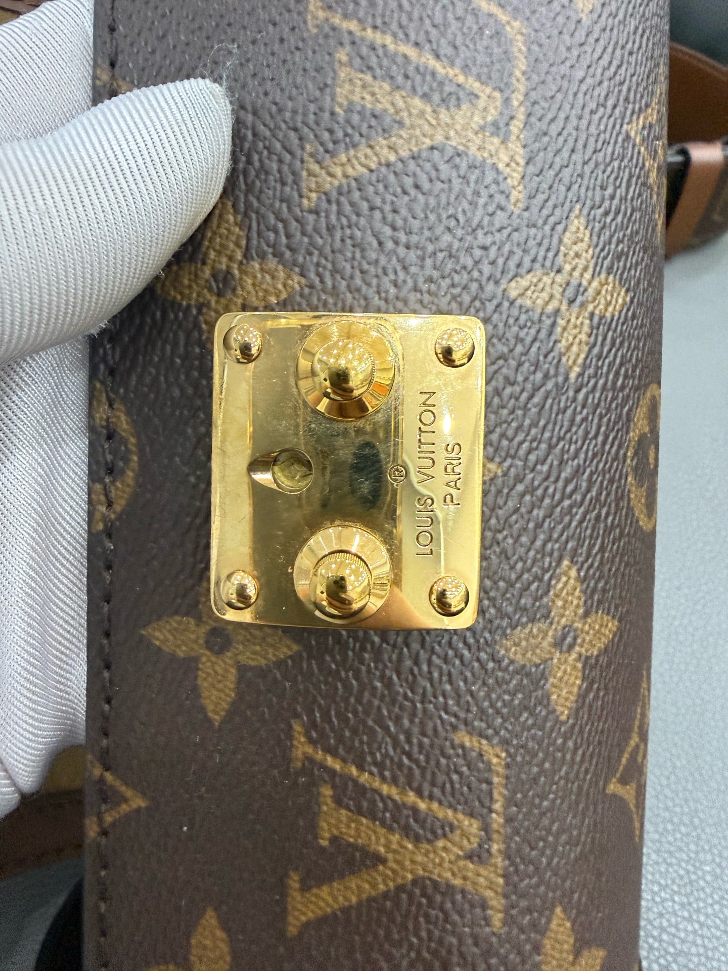 Louis Vuitton - Papillon Trunk - Monogram coated canvas with leather trim - Brown with tan leather and gold-tone hardware - (mini)