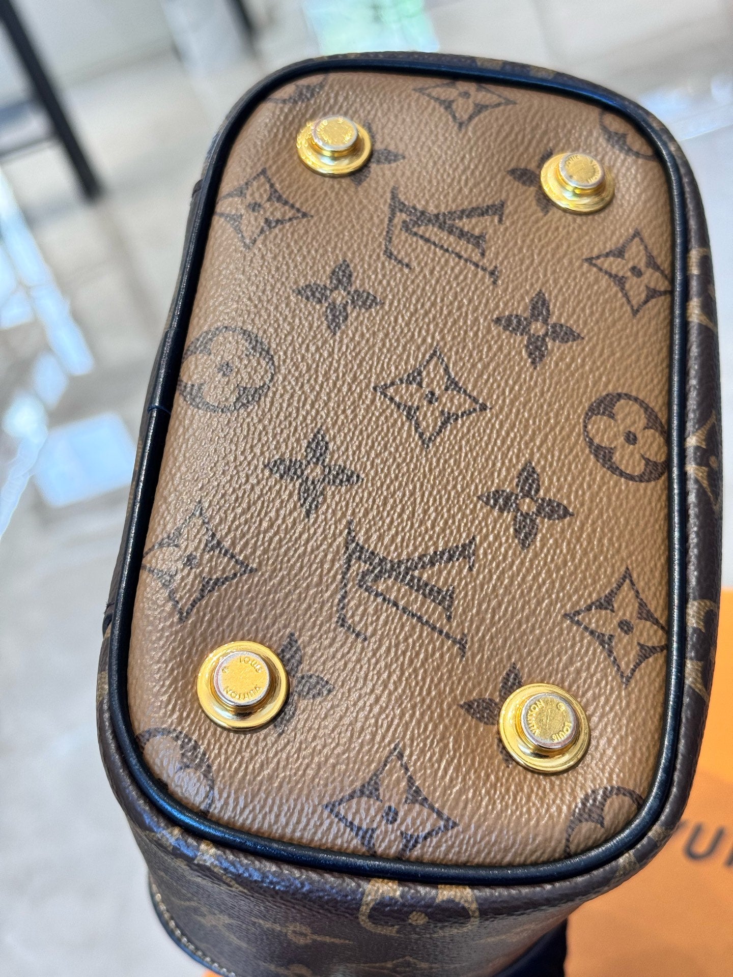 Louis Vuitton - Cosmetic Box Bag - Monogram coated canvas with leather trim - Brown - (mini)