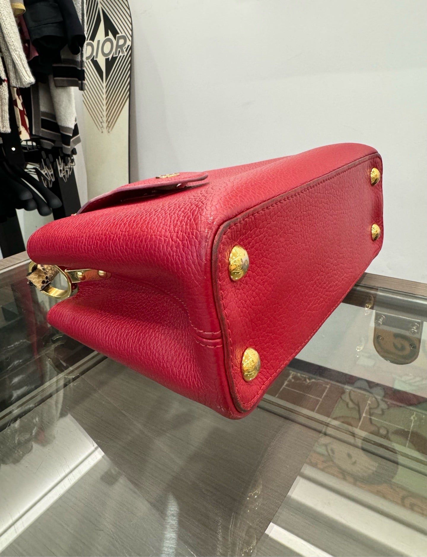 Louis Vuitton - Capucines BB - Taurillon leather with exotic lizard skin handle - Red with gold-tone hardware - (Small)