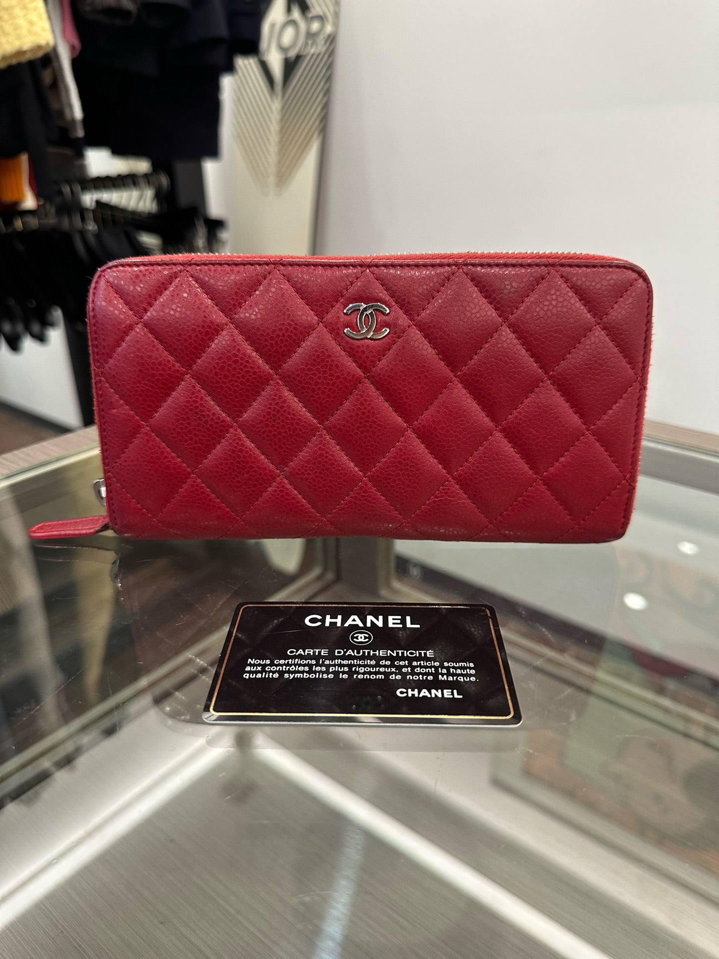 Chanel - Zippy Wallet - Grained leather - Red - (medium)