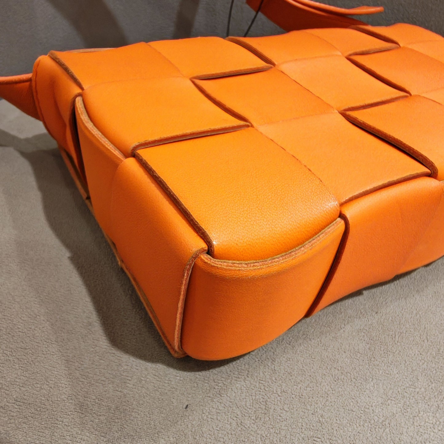 Bottega Veneta - Cassette - Lambskin leather - Orange - (small)