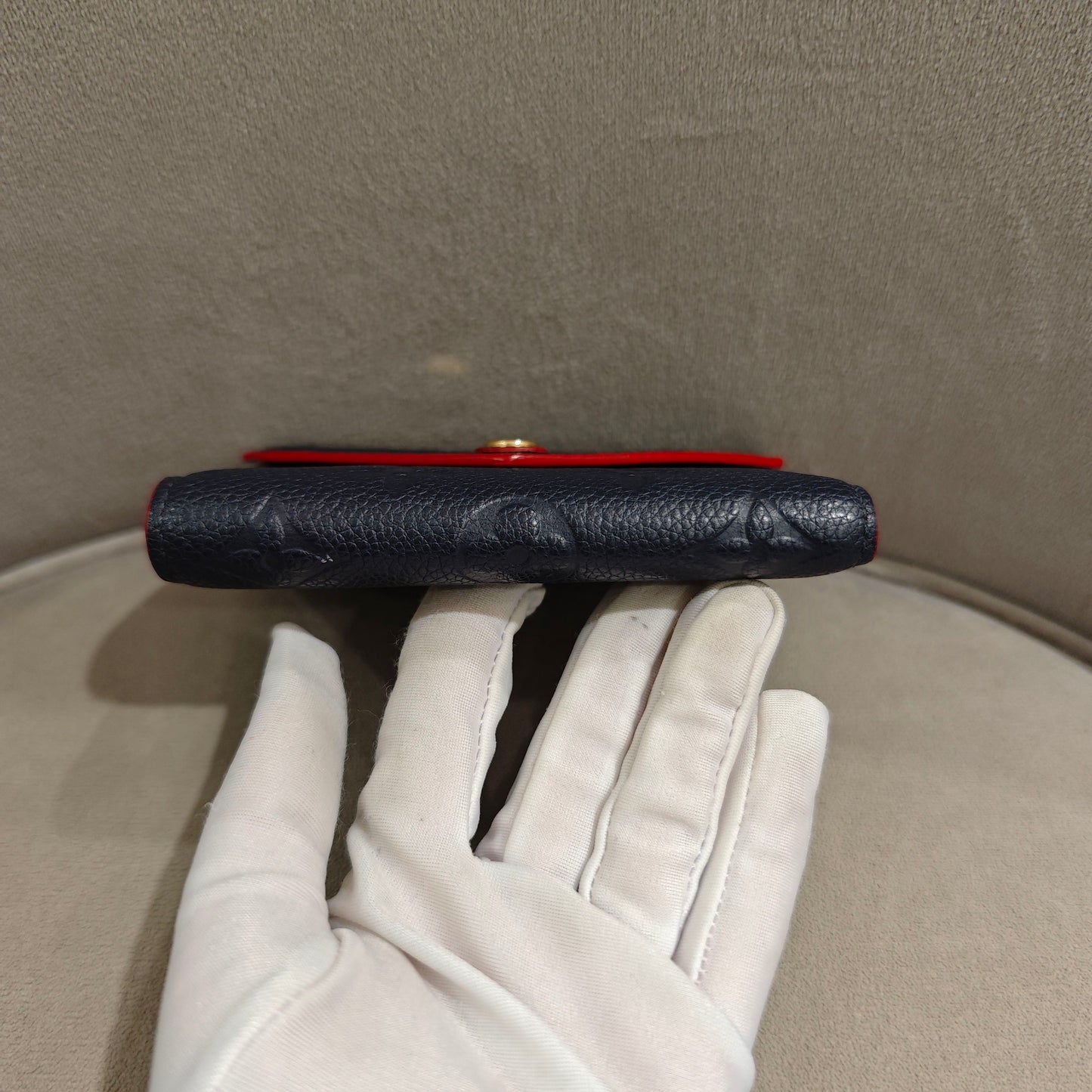 Louis Vuitton - Compact Flap Wallet - Grained leather with embossed Monogram pattern - Navy Blue with Red Glazing - (Small)