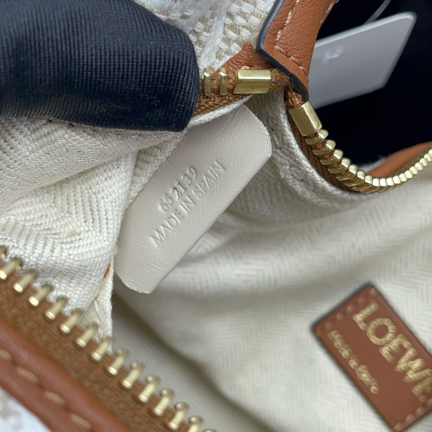 Loewe - Cubi - Cotton canvas with leather trim - Beige - (mini)