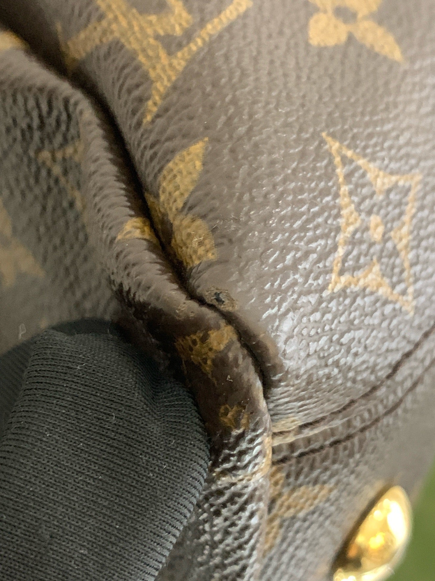 Louis Vuitton - Pallas Tote - Monogram coated canvas with natural cowhide leather trim - Brown - (medium)