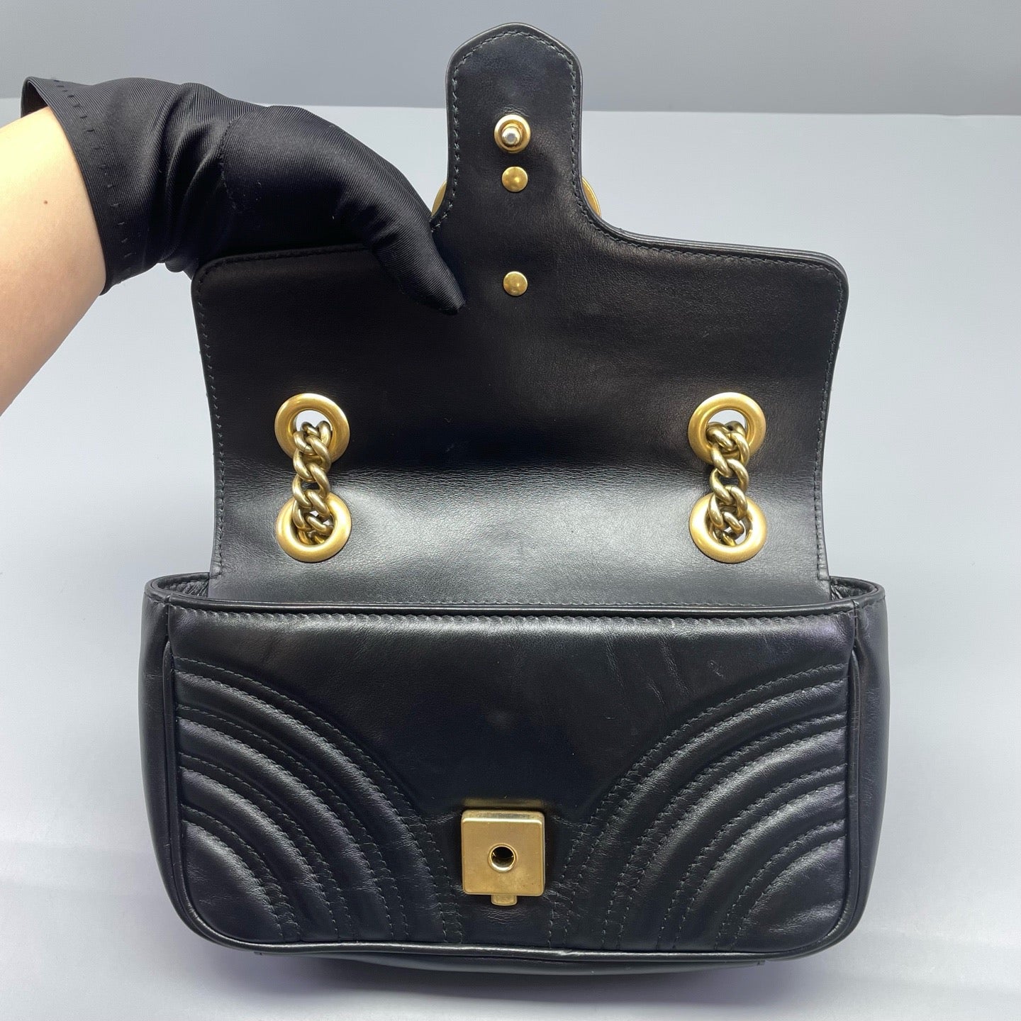Gucci - Marmont 22 - Leather - Black - (small)