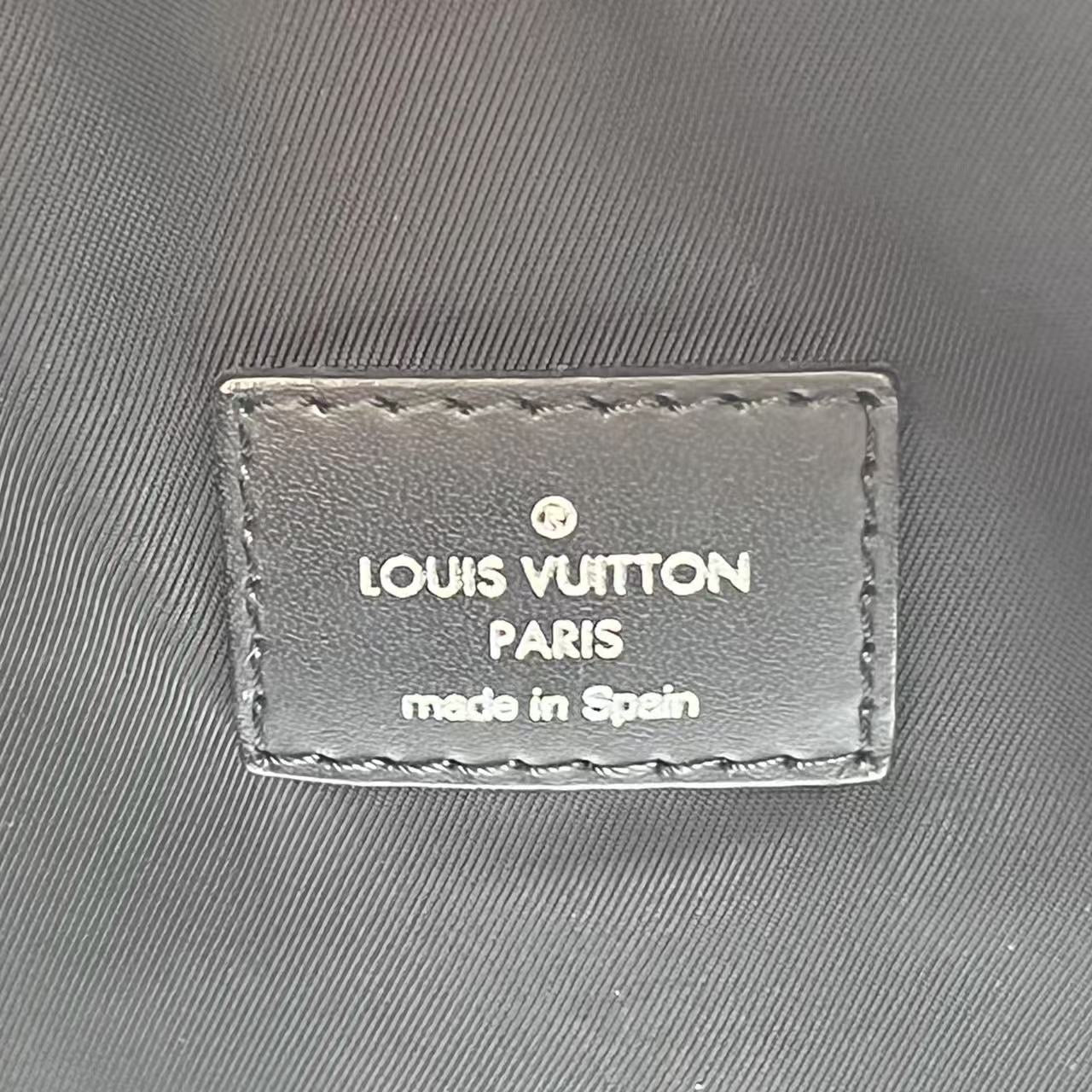 Louis Vuitton - Black Monogram Black Warrior Tote Bag - Coated canvas - Black - (Large)