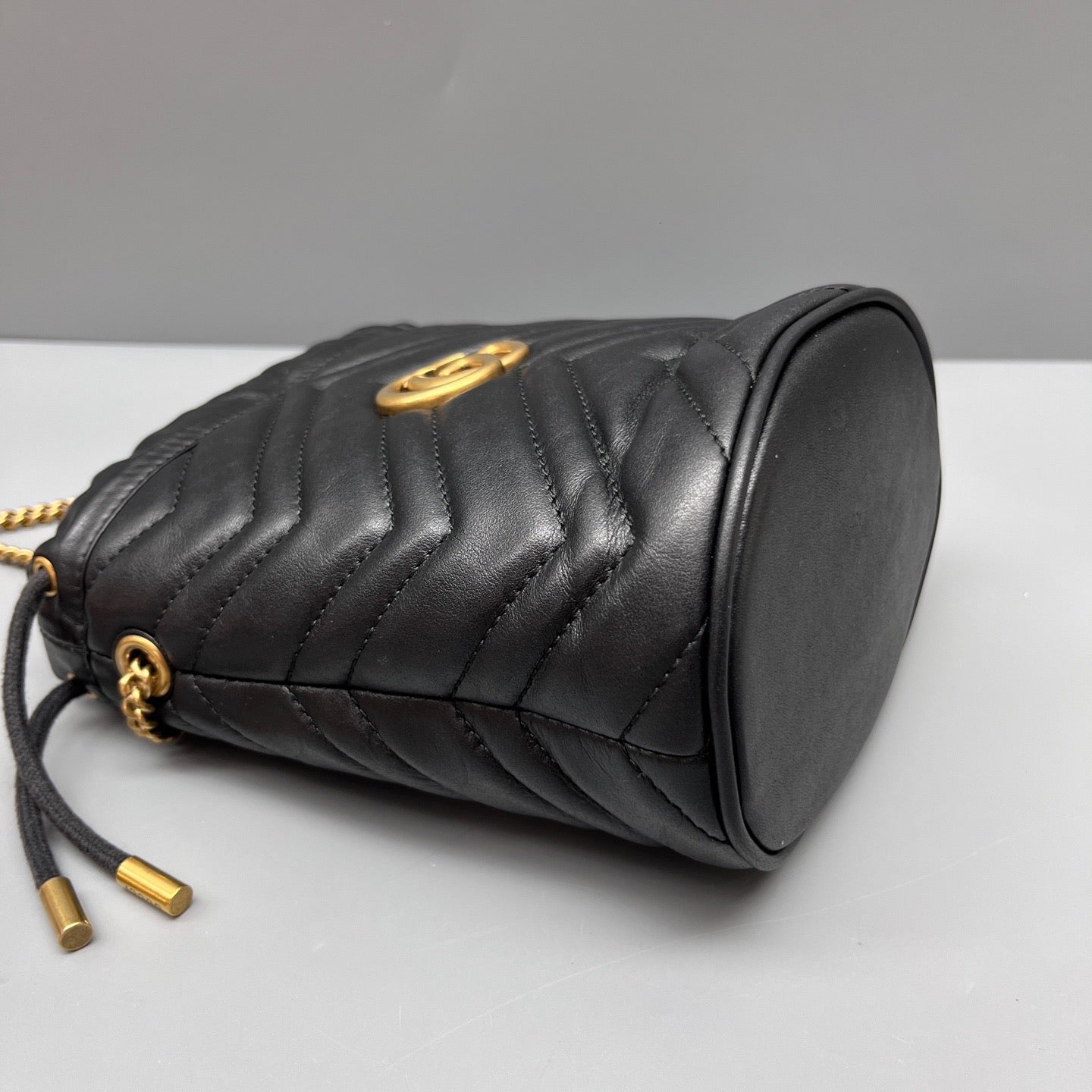Gucci - Marmont Bucket Bag - Leather - Black - (mini)