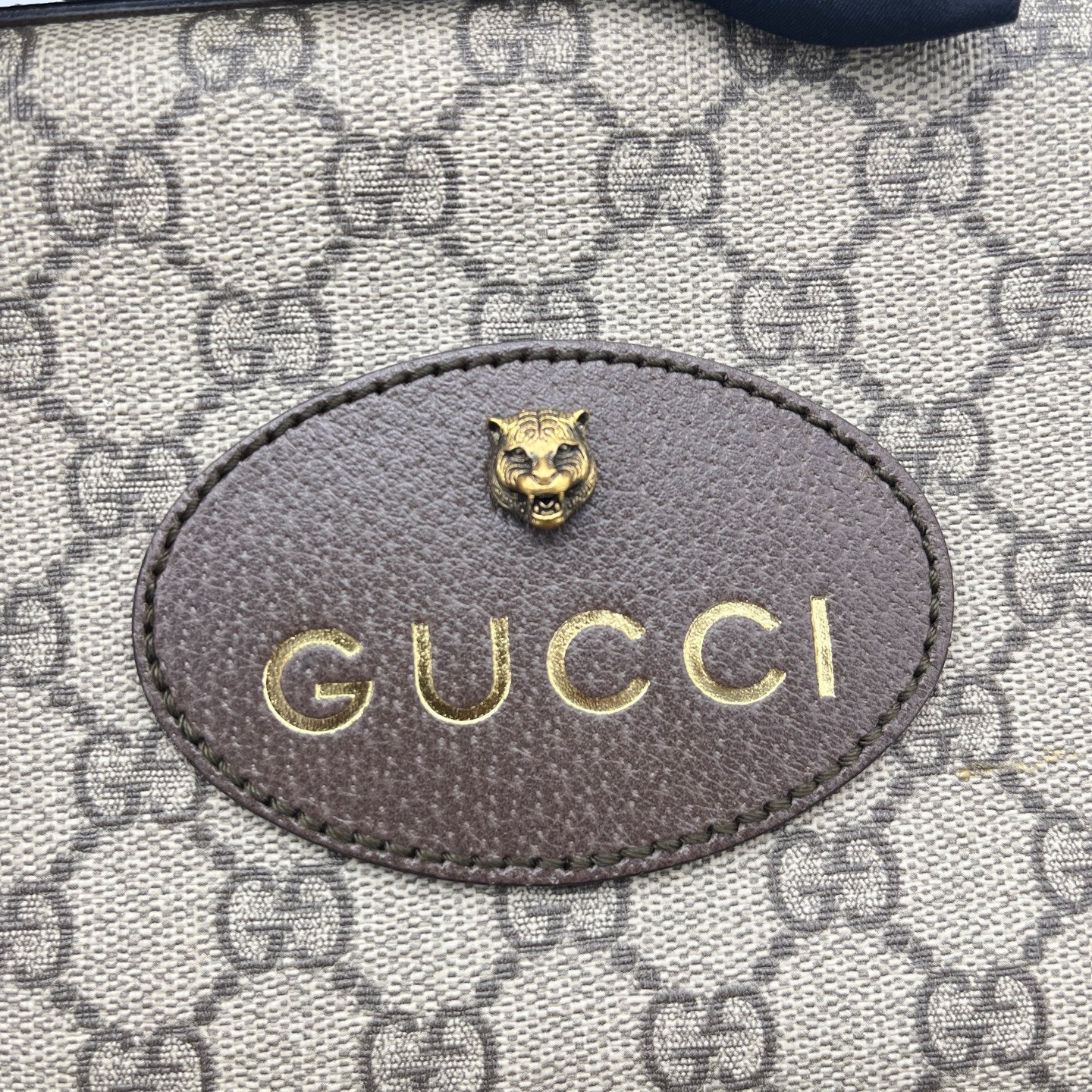 Gucci - Tiger Head Camera Bag - GG Supreme coated canvas with grained leather trim and textile lining - Ebony/Brown with Beige Monogram and Green/Red/Yellow accents - (Small)