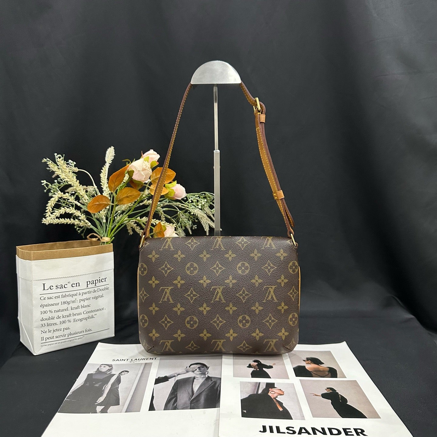 Louis Vuitton - Recital - Monogram coated canvas with Vachetta leather trim - Brown - (medium)