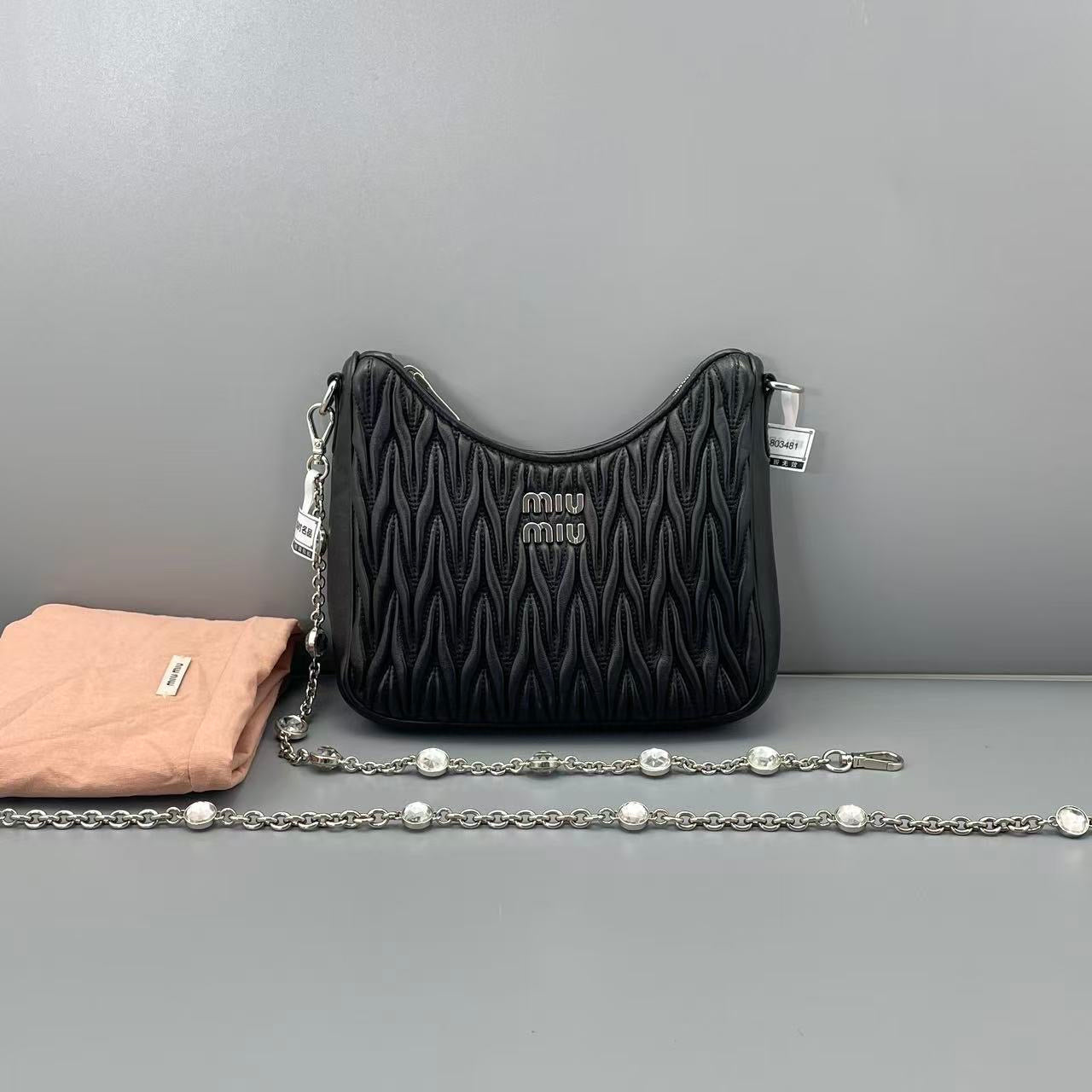 Miu Miu - Hobo Pleated Chain Bag - Leather - Black - (mini)