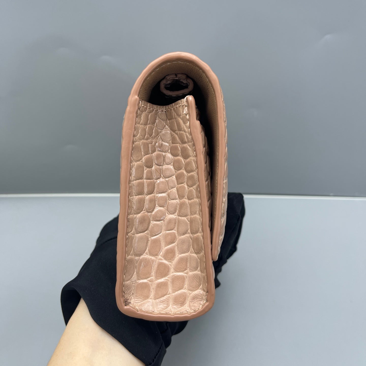 Balenciaga - Hourglass WOC - Crocodile-embossed calfskin leather - Beige - (mini)
