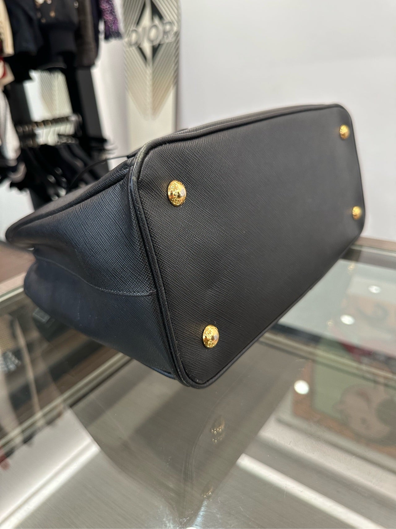 Prada - Galleria Saffiano Bag - Saffiano leather - Black - (medium)