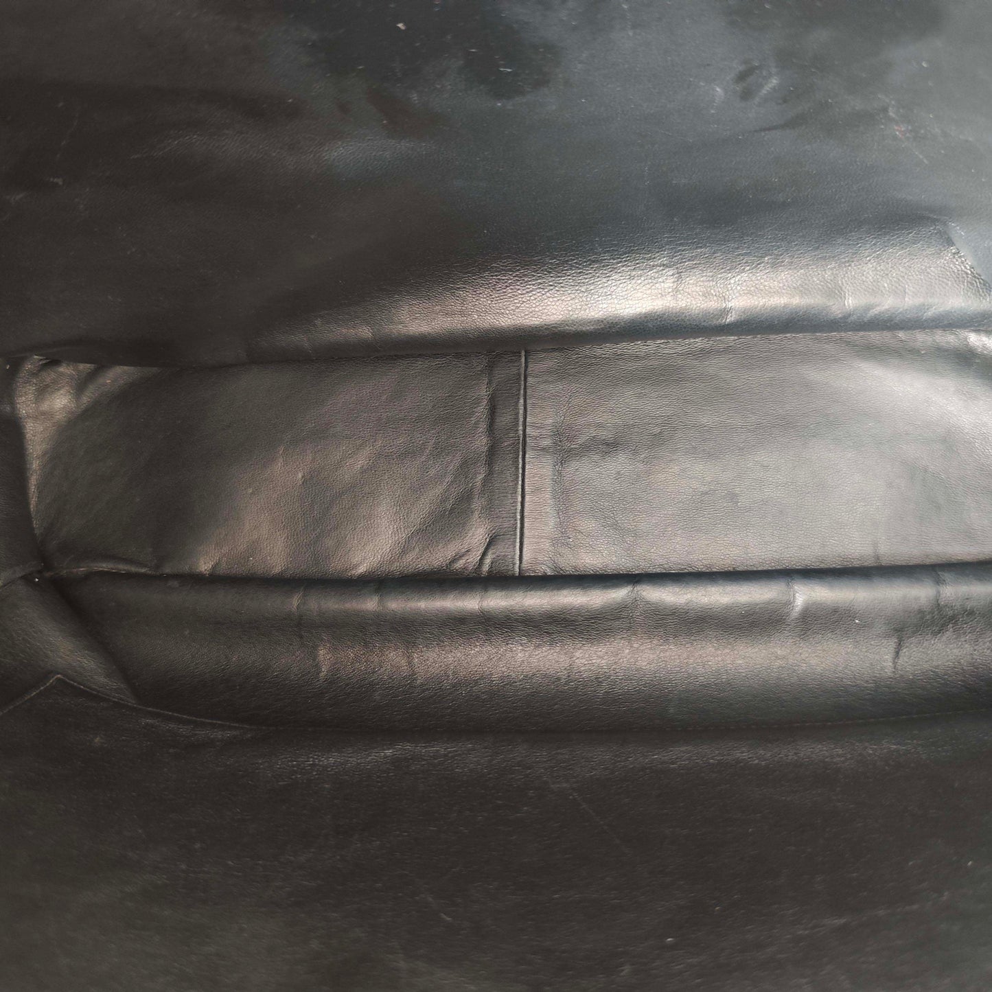 Chanel - Vintage Grained Leather Tote - Leather - Black - (Large)