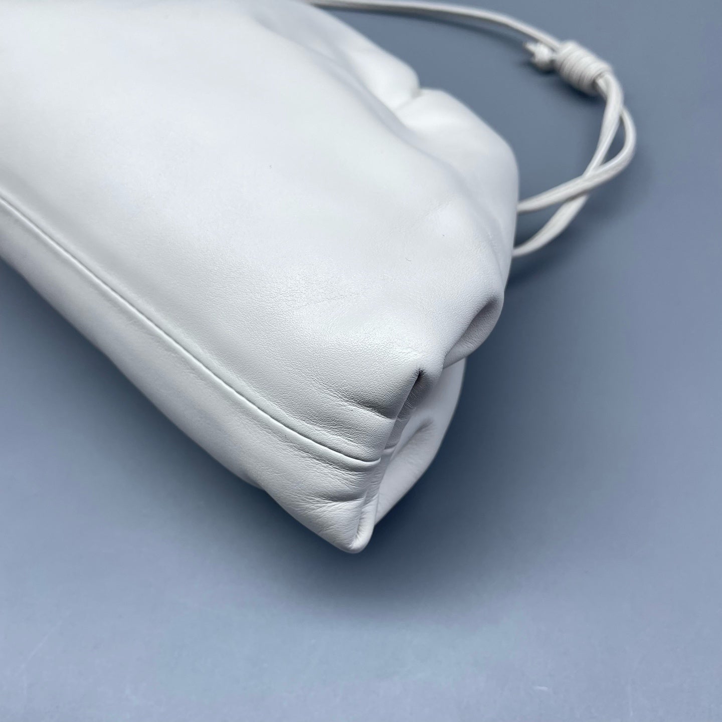 Bottega Veneta - The Mini Pouch - Leather - White - (mini)