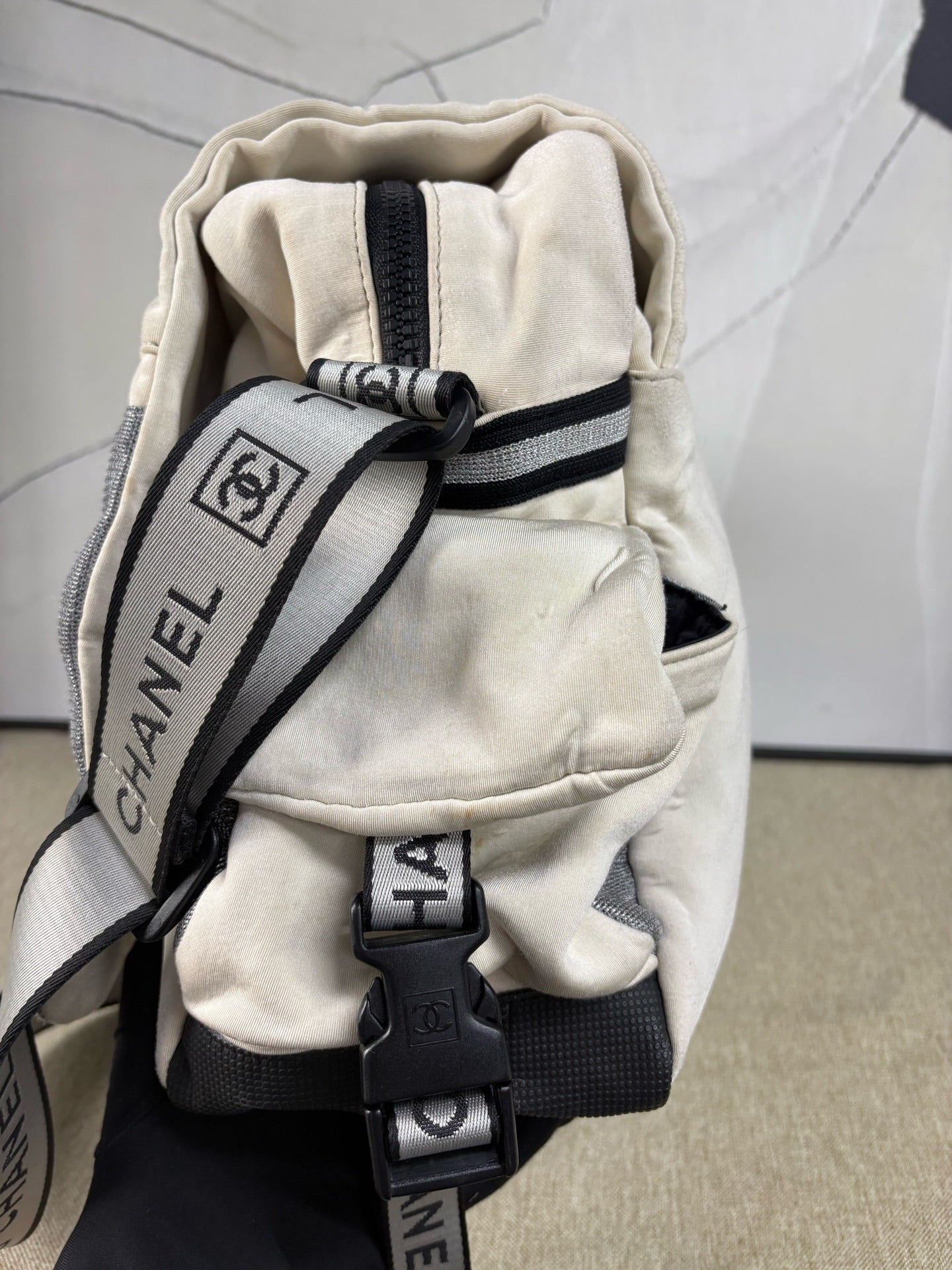 Chanel - Sports/Fitness Bag - Synthetic - Beige - (large)