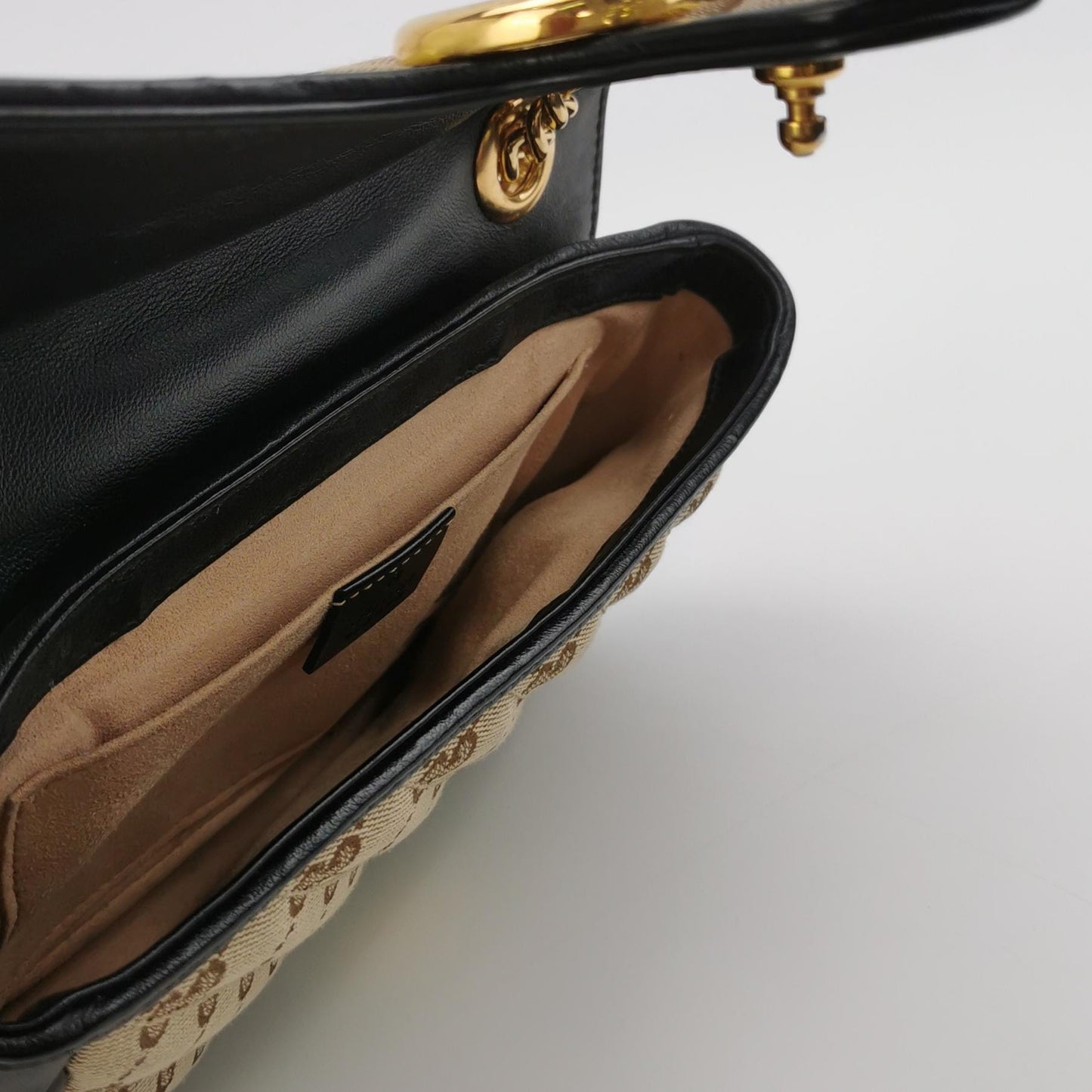 Gucci - Marmont GG Supreme Canvas Chain Shoulder Bag - GG Supreme canvas and leather - Beige, Black, Gold - (small)