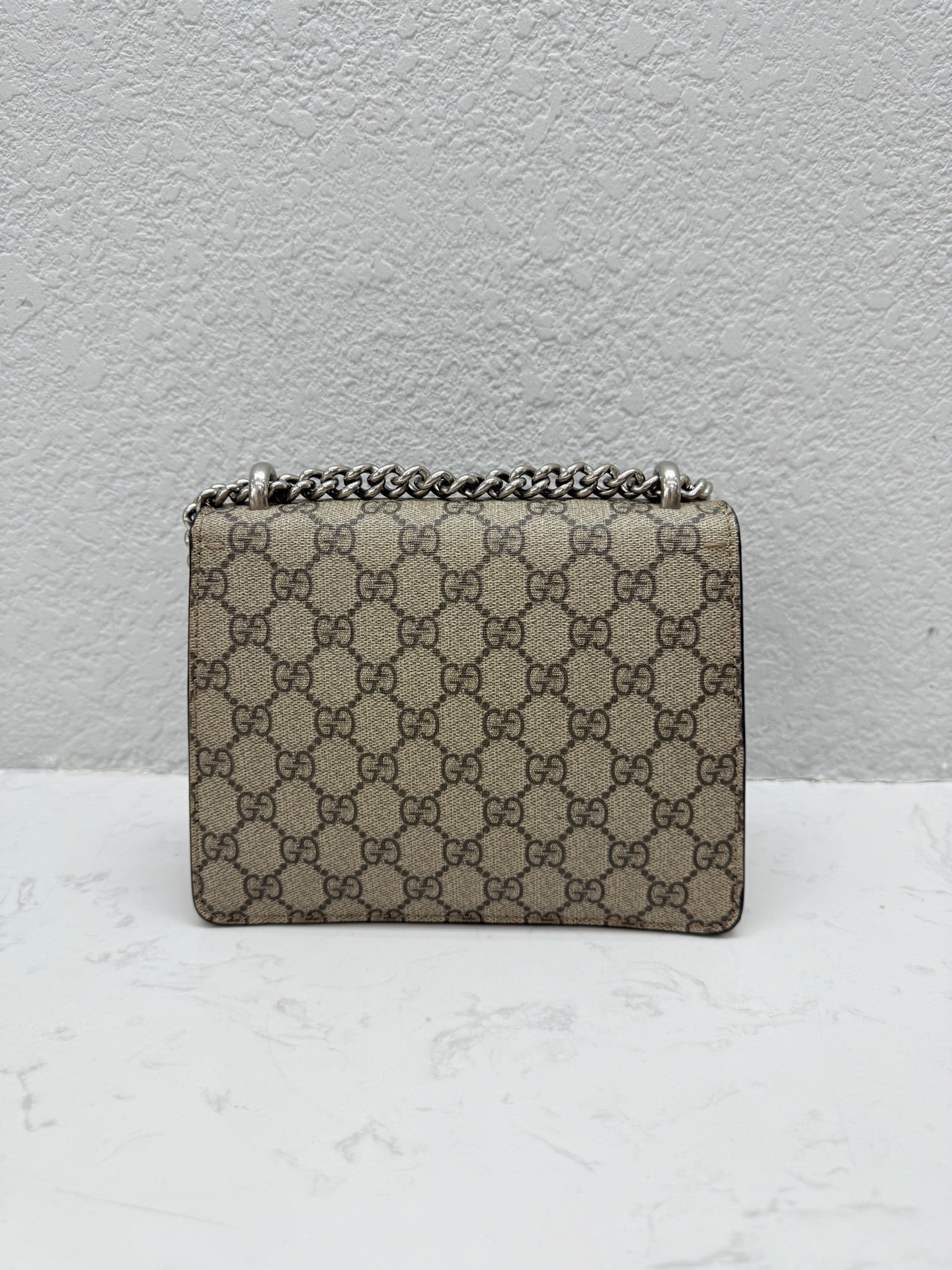 Gucci - Dionysus Small Shoulder Bag - GG Supreme canvas and red suede - Red and Beige - (small)