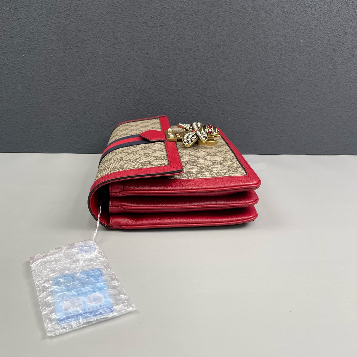 Gucci - Queen Margaret GG Supreme Shoulder Bag - GG Supreme canvas and grained leather - Multicolour - (small)