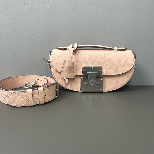 Moynat - Flori Tour Small Saddle Shoulder Bag - Leather - Pink - (mini)