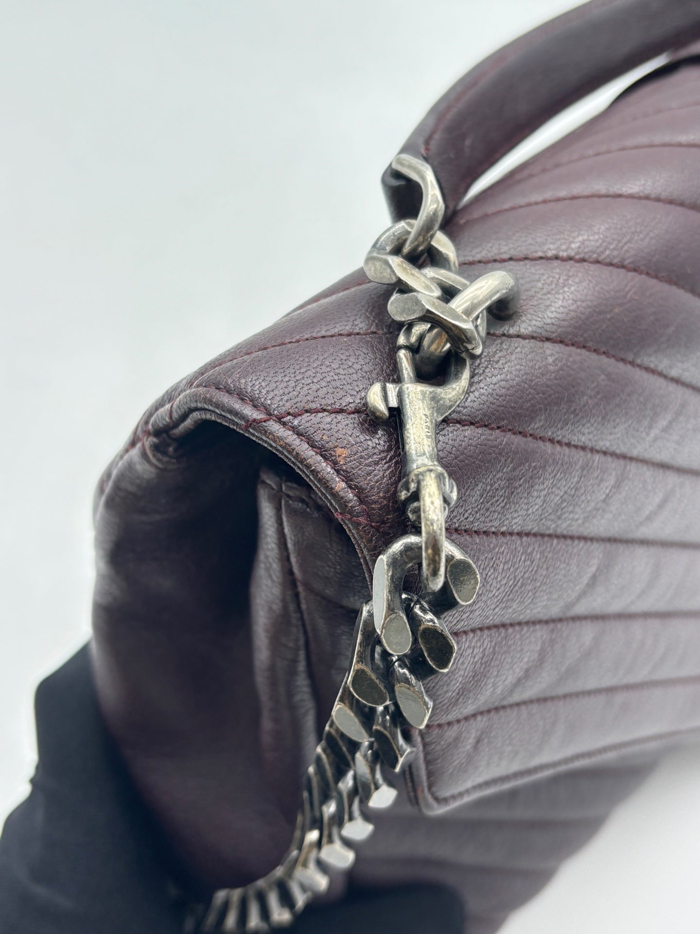 Saint Laurent - Monogram Envelope Bag - Leather - Burgundy - (medium)