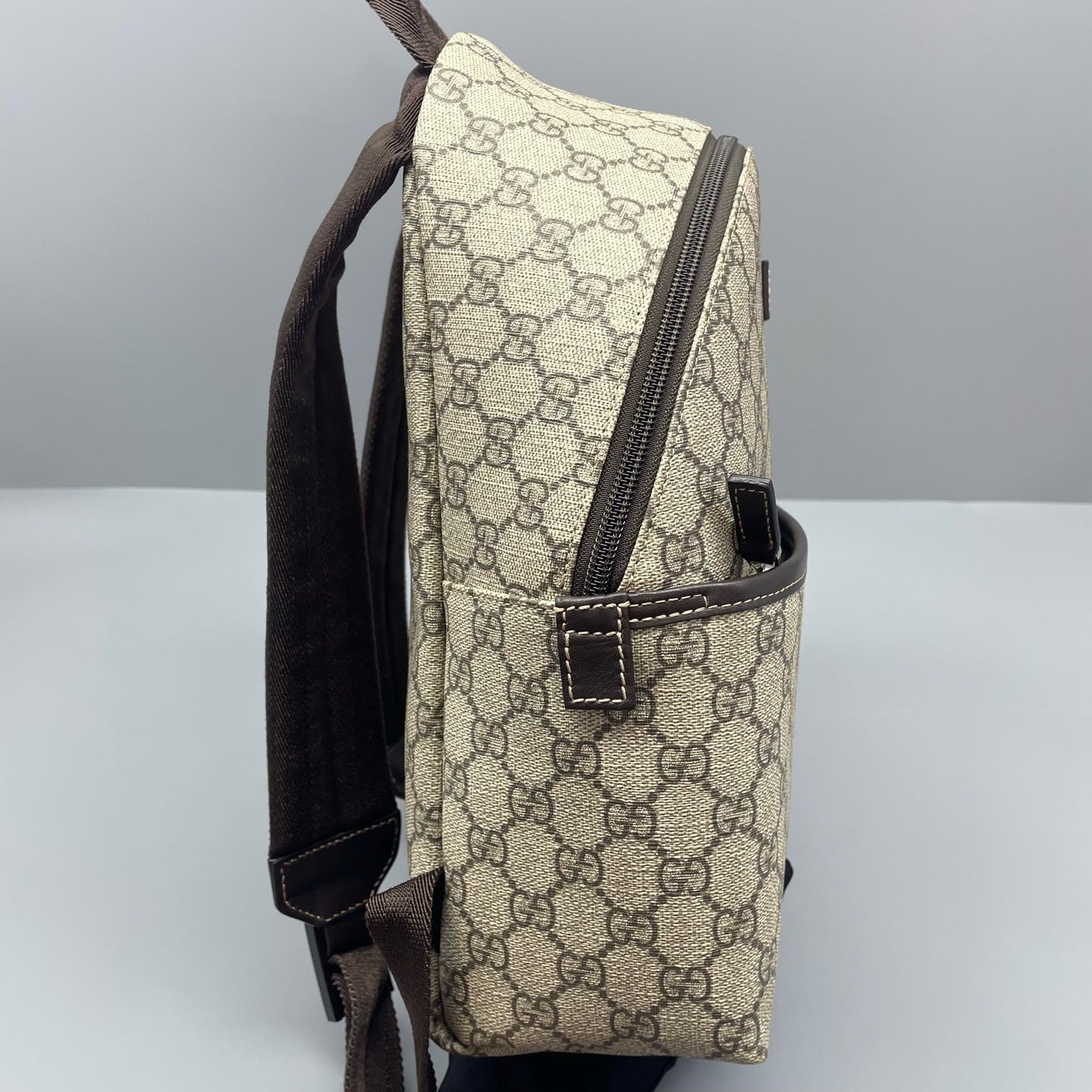 Gucci - GG Supreme Small Backpack - Coated canvas with leather trim and textile straps - Beige - (Small)