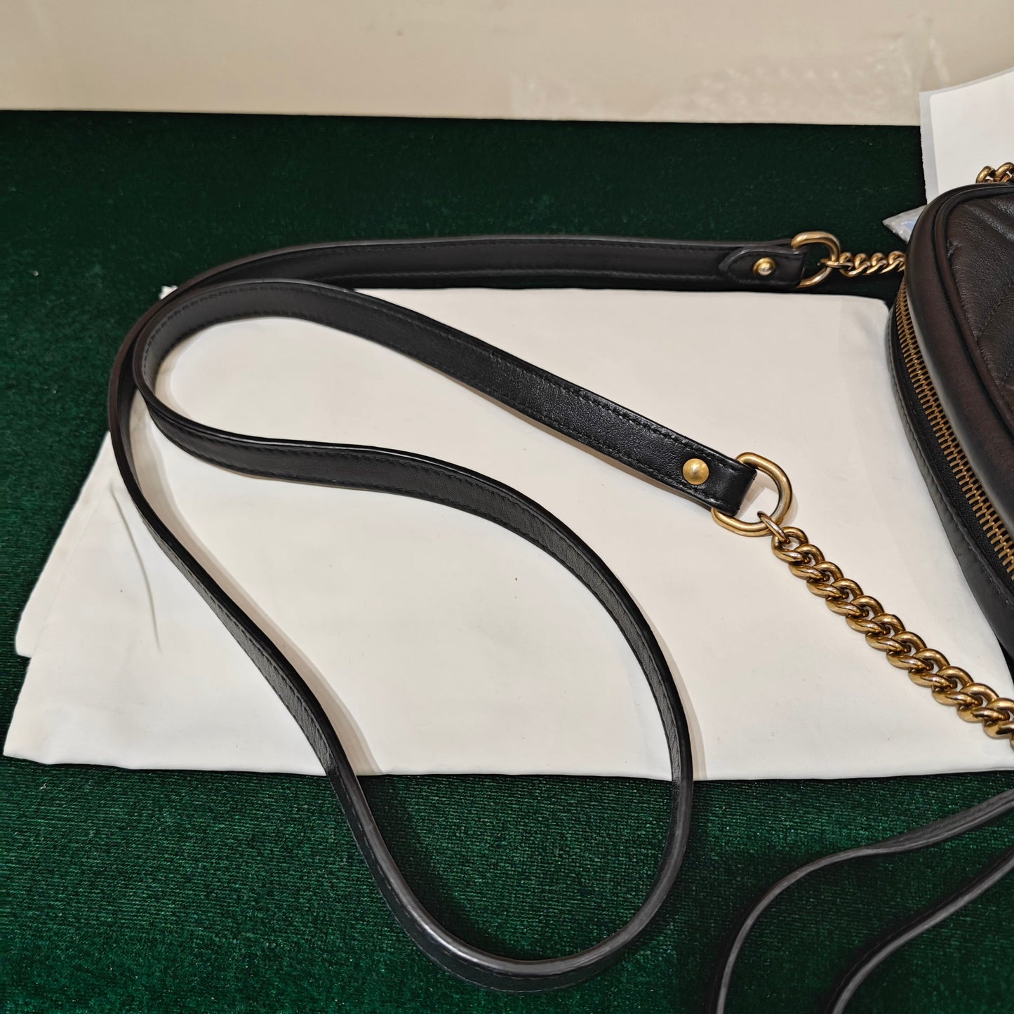 Gucci - GG Marmont Matelassé Mini Camera Bag - Leather - Black with Gold-Tone Hardware - (mini)