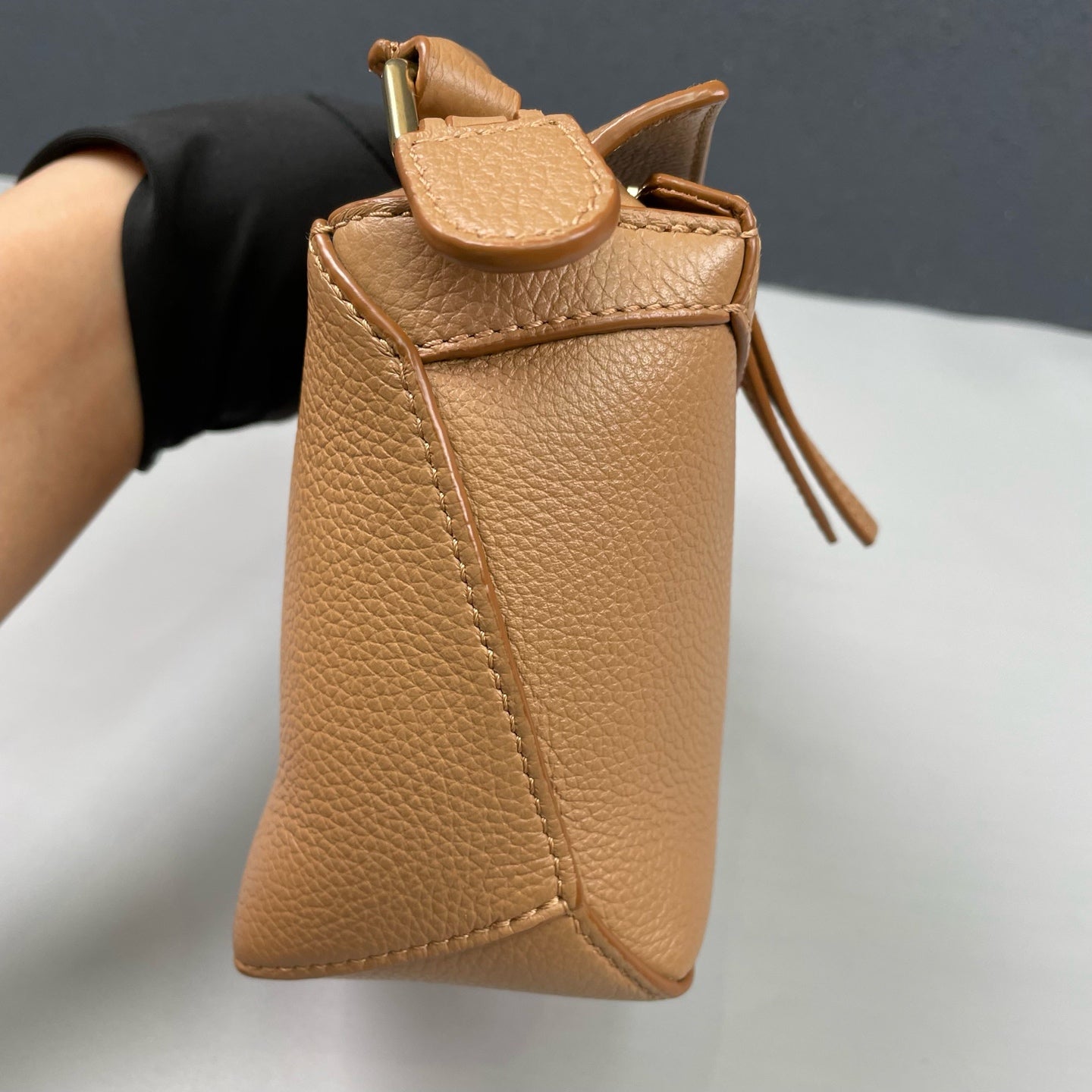 Loewe - Puzzle Mini - Grained calfskin leather - Toffee - (mini)