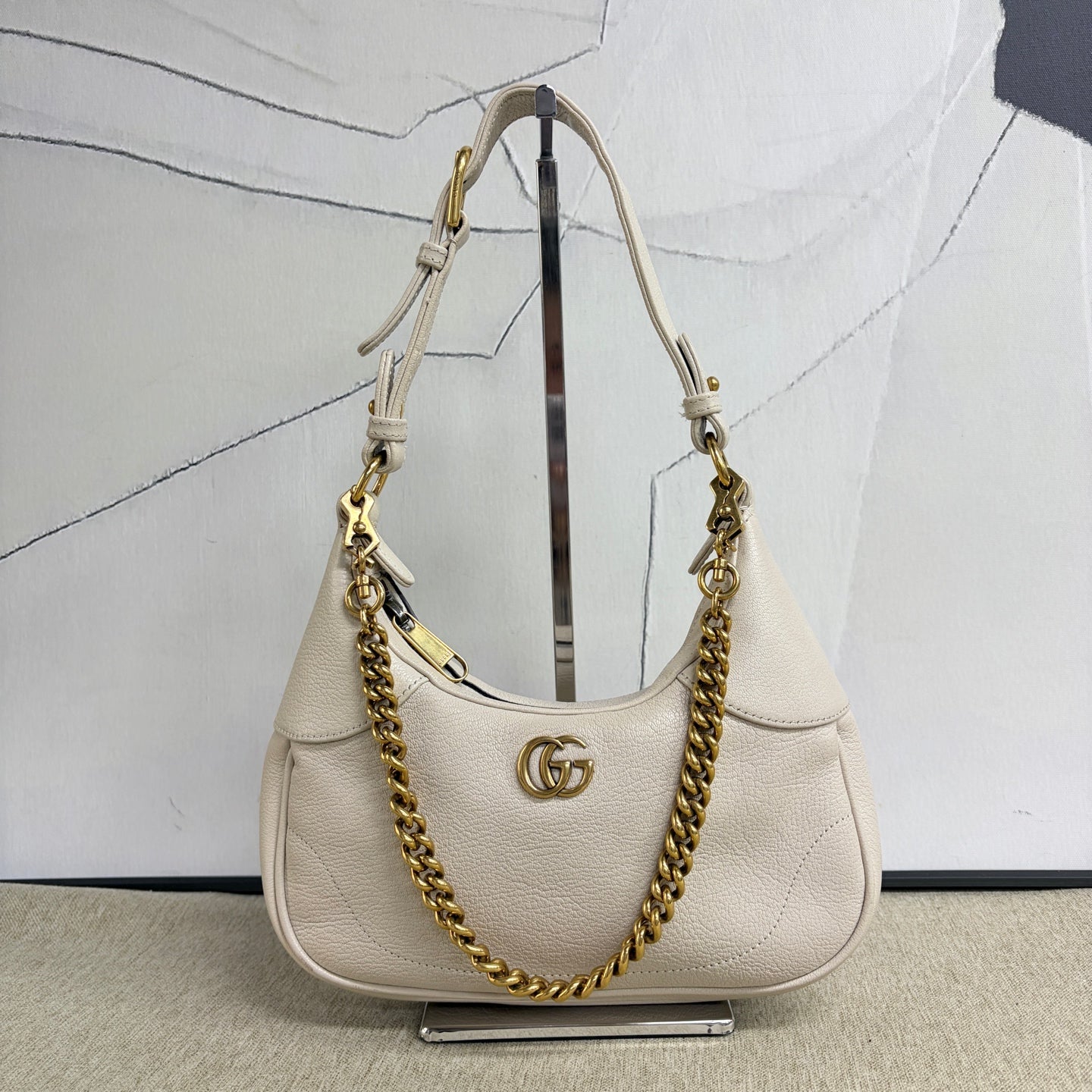 Gucci - Aphrodite Half-Moon Shoulder Bag - Pebbled cowhide leather - Beige with Gold-Tone Hardware - (small)