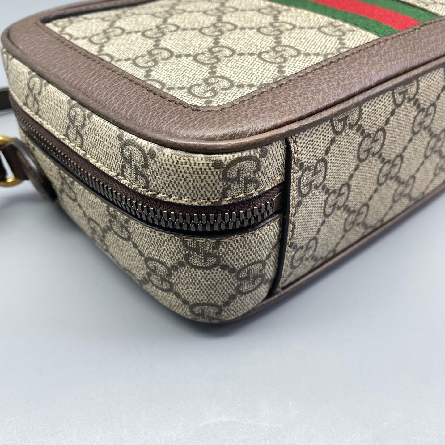 Gucci - Ophidia GG Supreme Camera Bag - GG Supreme canvas with leather trim - Beige and Brown - (Small)