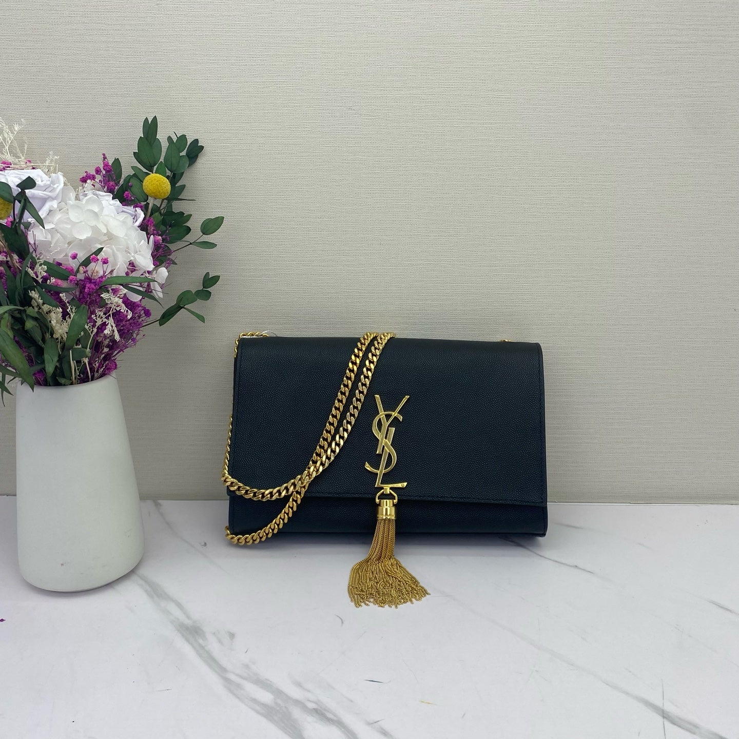 Saint Laurent - Kate Medium Tassel Bag - Grained calfskin leather - Black - (medium)