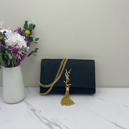 Saint Laurent - Kate Medium Tassel Bag - Grained calfskin leather - Black - (medium)