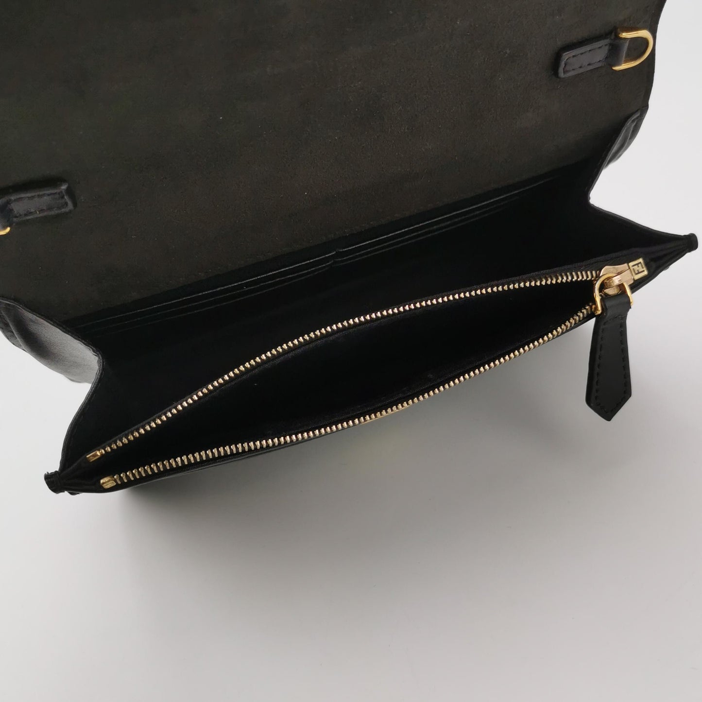Fendi - Monster Chain Wallet - Leather - Black - (Mini)