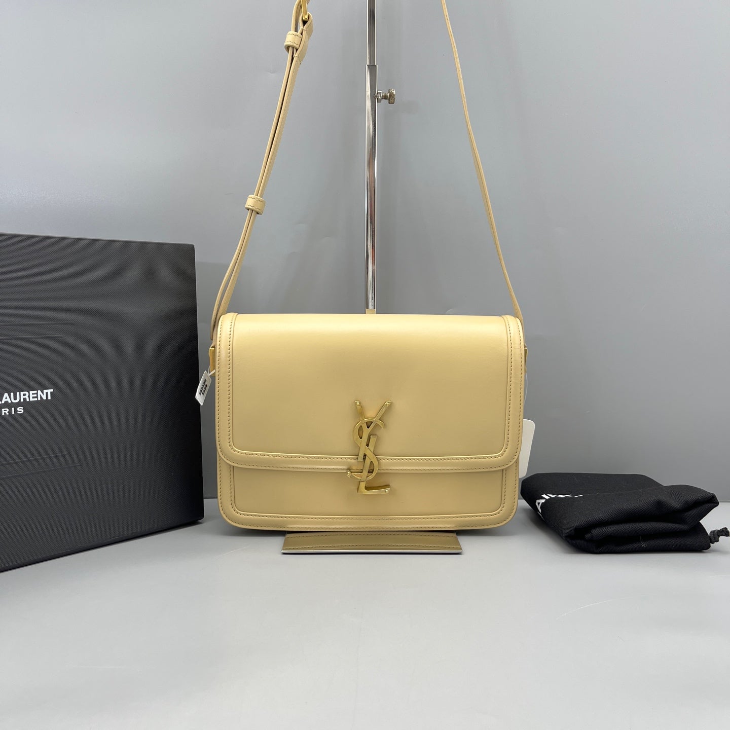 Saint Laurent - Solferino Medium Satchel - Leather - Beige - (Medium)