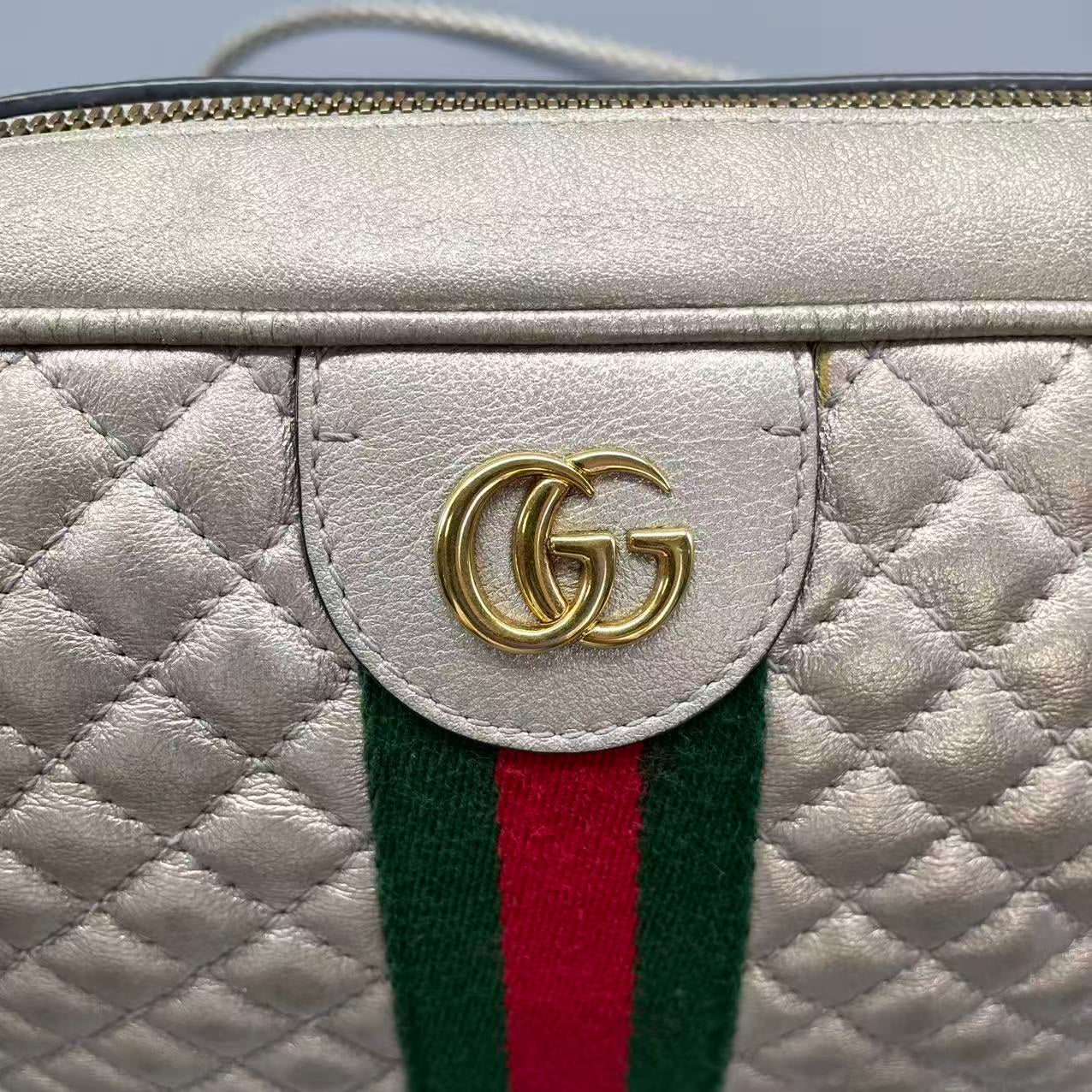 Gucci - GG Marmont Diamond Quilted Camera Bag - Metallic Leather - Silver - (Small)