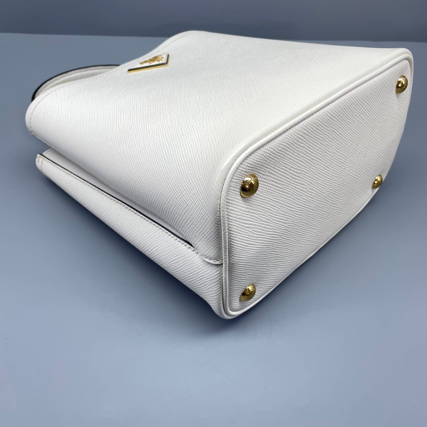 Prada - Panier Bucket Bag - Saffiano leather - White - (medium)