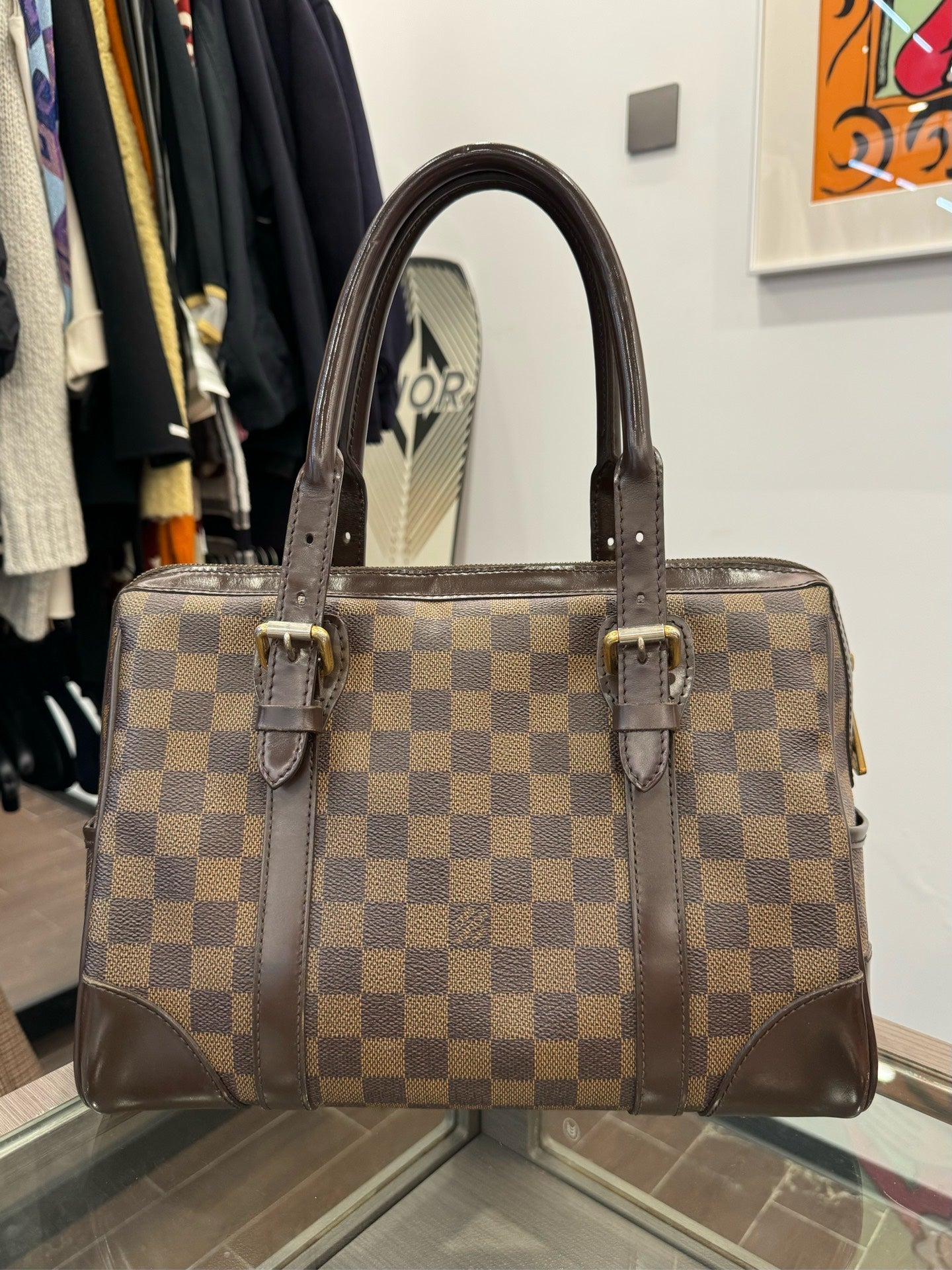 Louis Vuitton - Berkeley - Damier Ebene coated canvas with smooth leather trim - Brown - (medium)