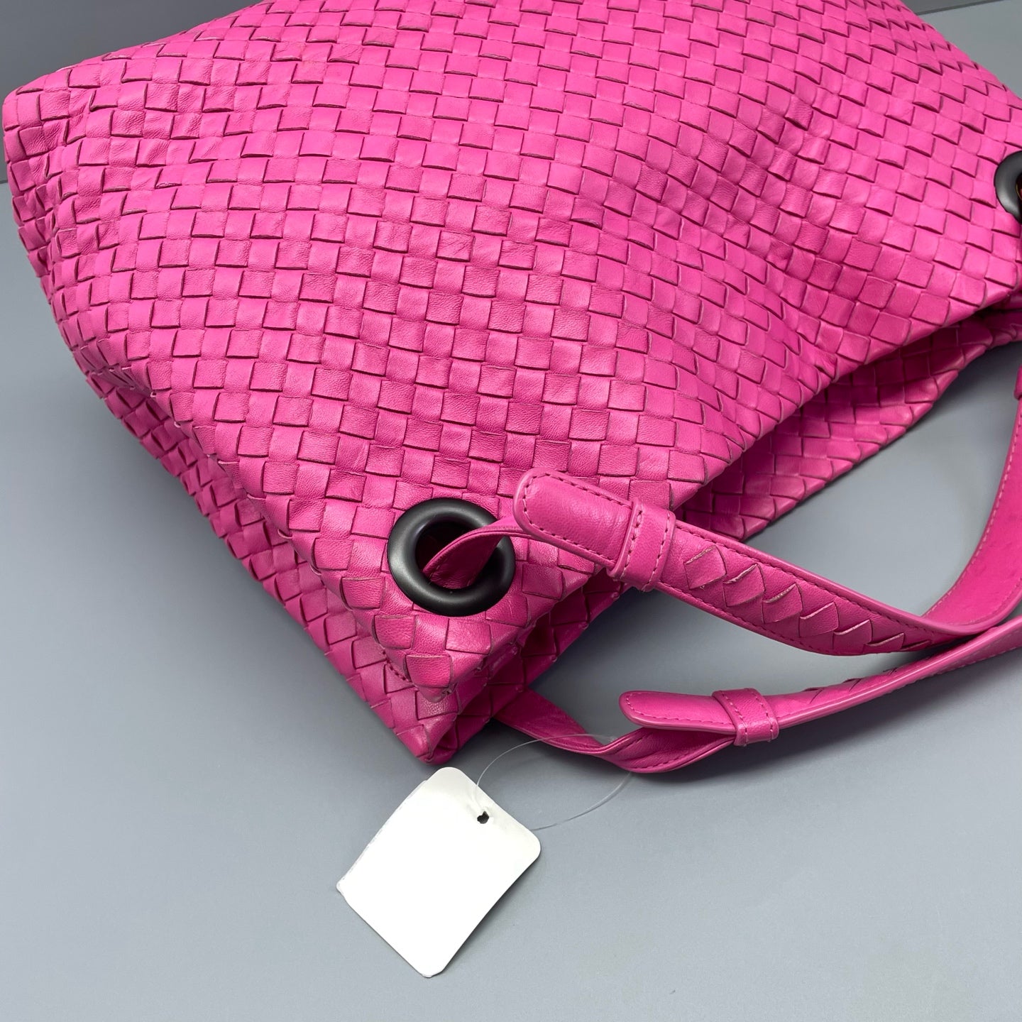 Bottega Veneta - Intrecciato Double-Bridge Tote Bag - Woven Nappa leather - Raspberry Pink - (Medium)