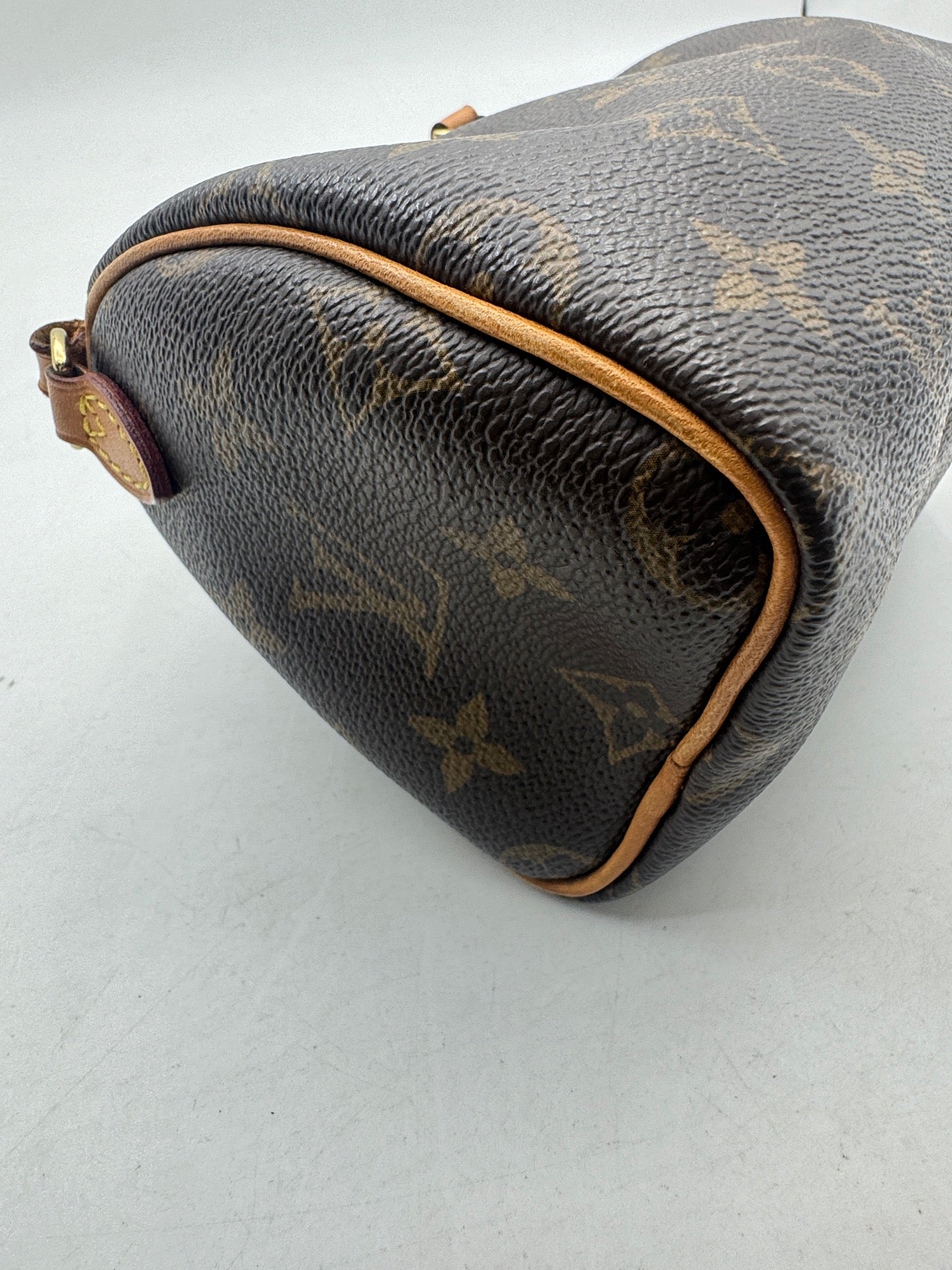 Louis Vuitton - Nano Speedy - Monogram coated canvas with natural cowhide leather trim - Brown - (Mini)