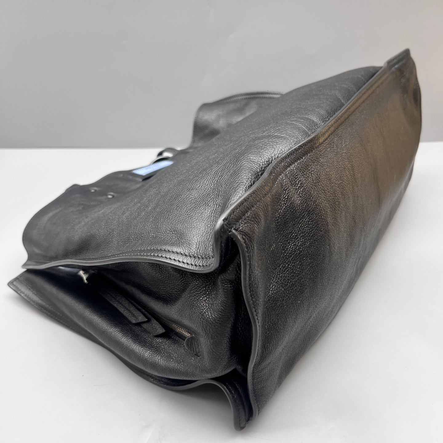 Prada - Leather Tote with Blue Label - Leather - Black - (large)