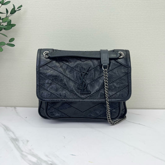 Saint Laurent - Niki Chain Bag - Crinkled vintage leather - Black - (small)