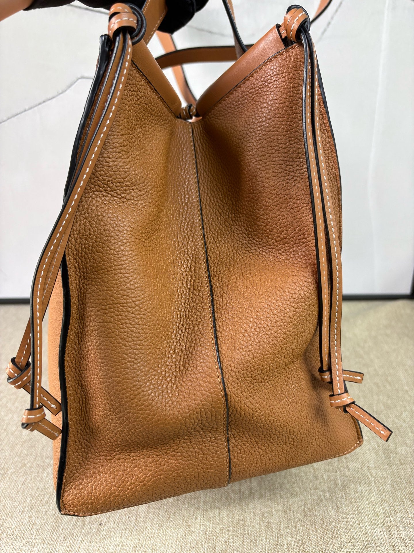 Loewe - Cushion Tote Bag - Grained calfskin leather - Caramel - (Large)