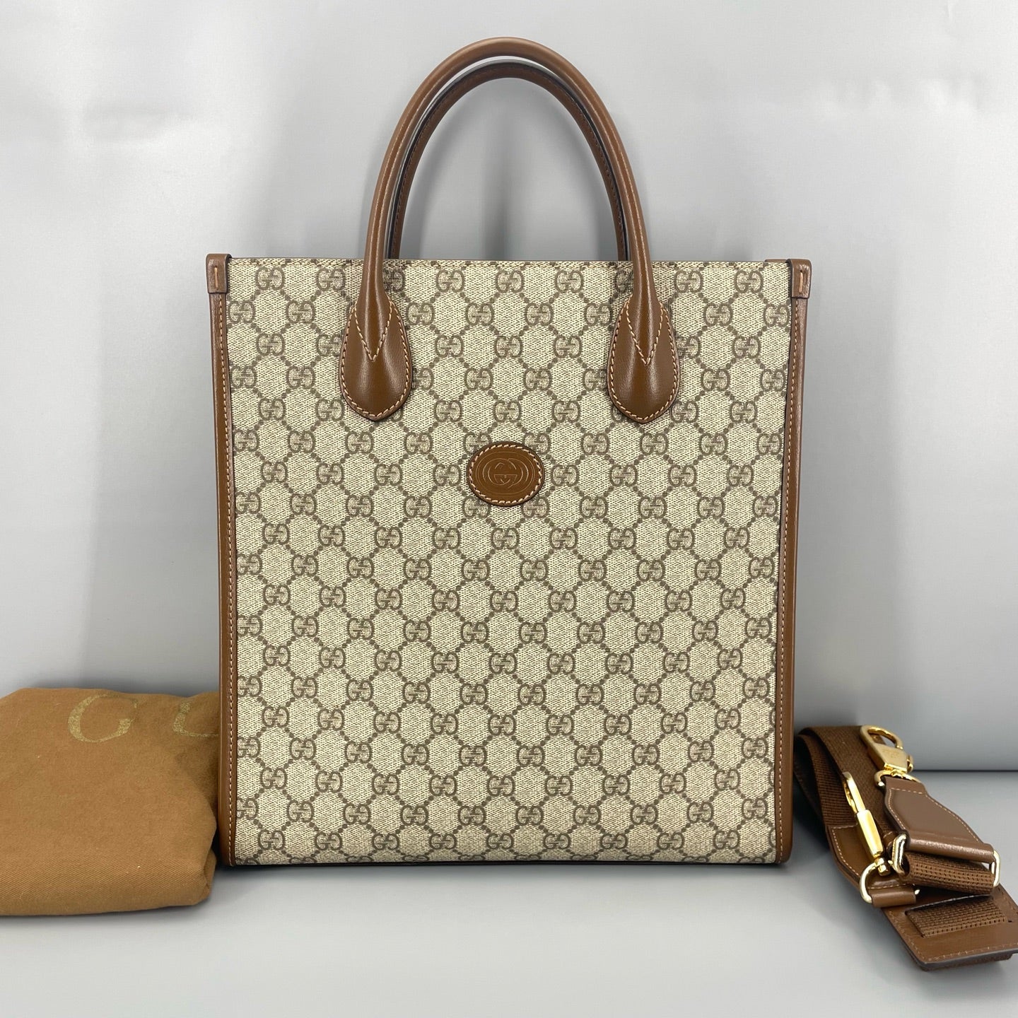 Gucci - GG Supreme Tote Bag - GG Supreme coated canvas with leather trim - Brown - (medium)