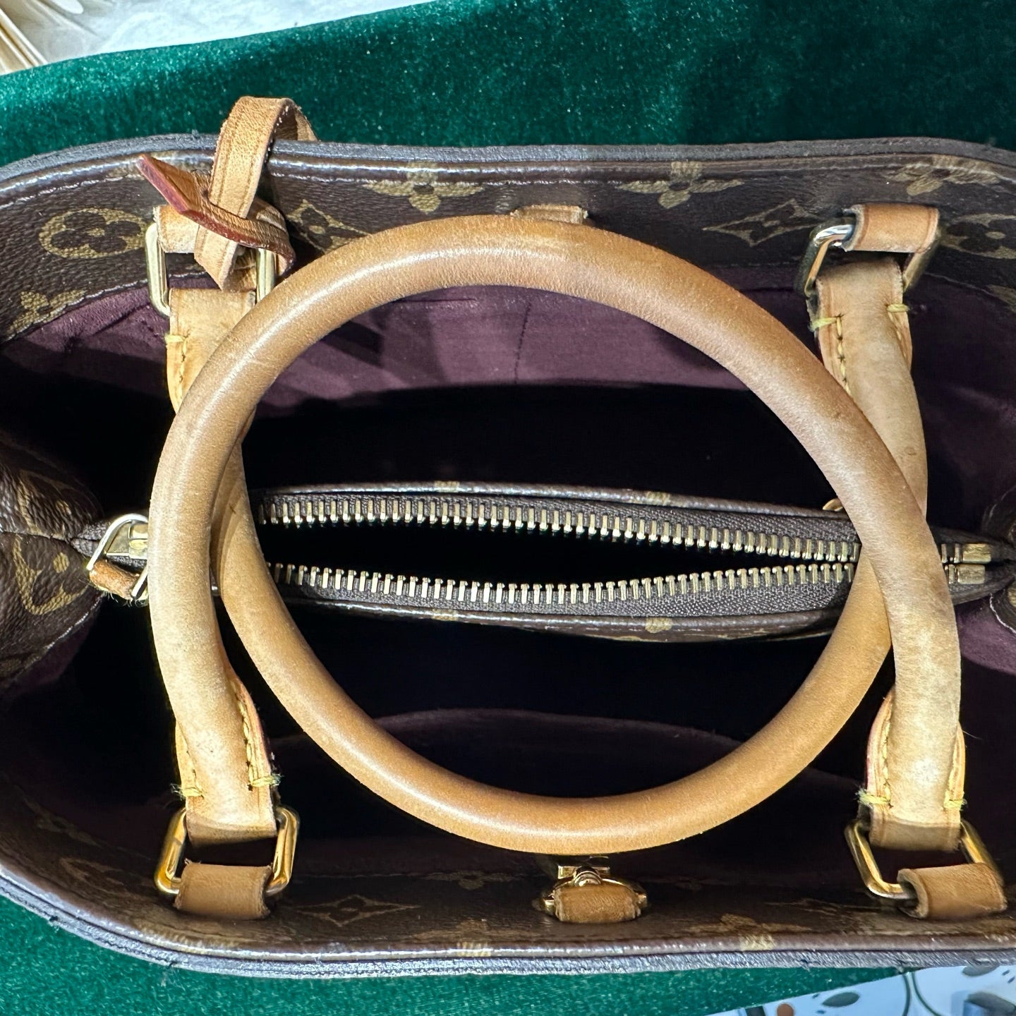 Louis Vuitton - Montaigne BB - Monogram coated canvas and Vachetta leather - Brown - (Small)