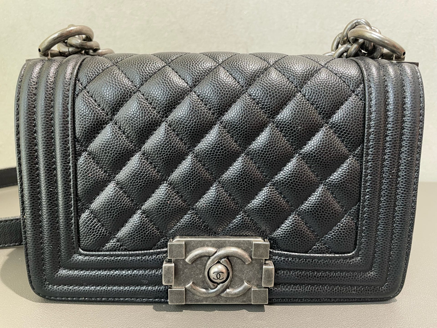 Chanel - Boy Bag Small - Caviar leather - Black - (small)