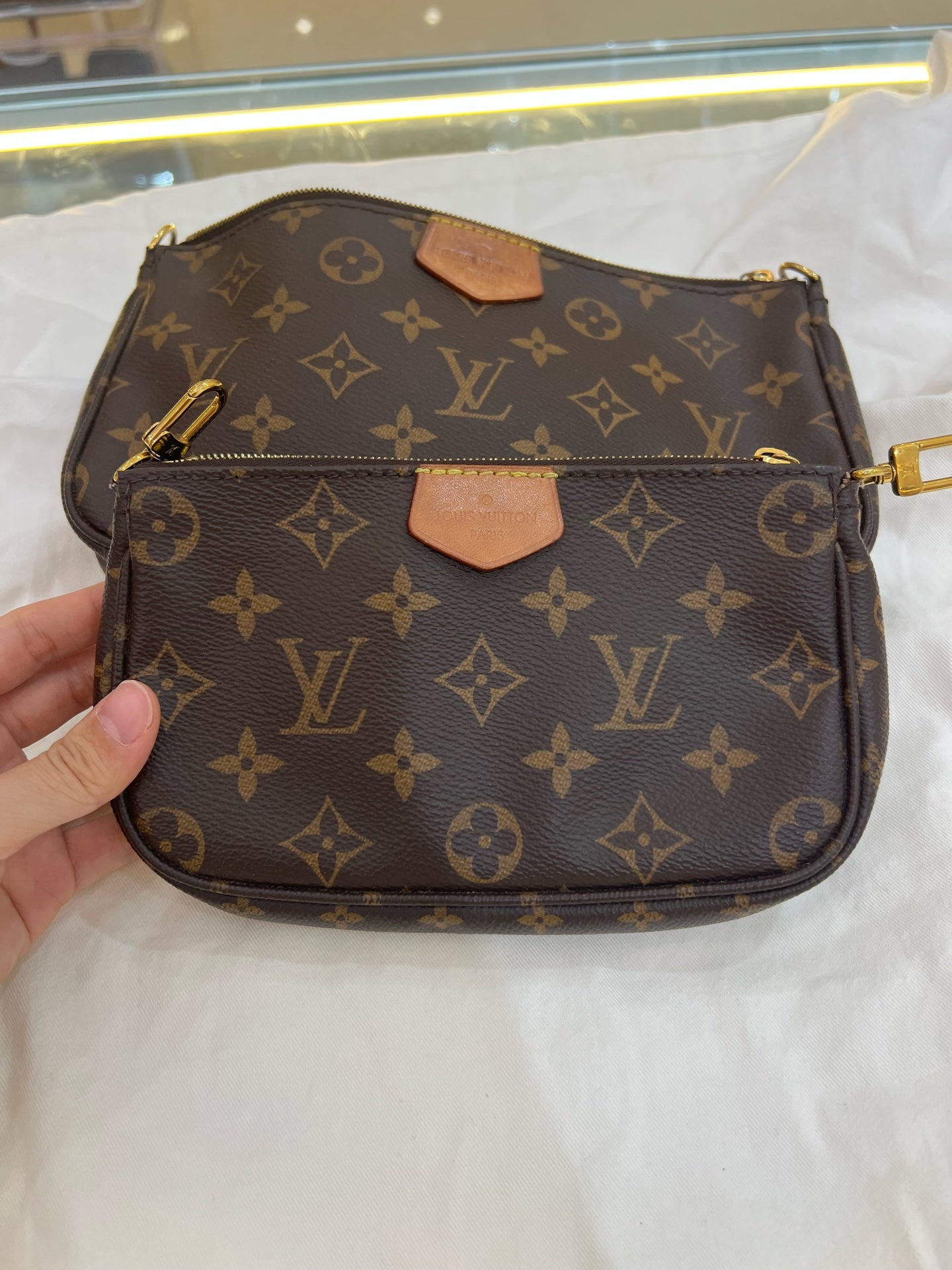 Louis Vuitton - Multi Pochette Accessoires - Monogram coated canvas with natural cowhide leather trim and textile strap - Brown (Monogram canvas) with Khaki Green strap - (Small)