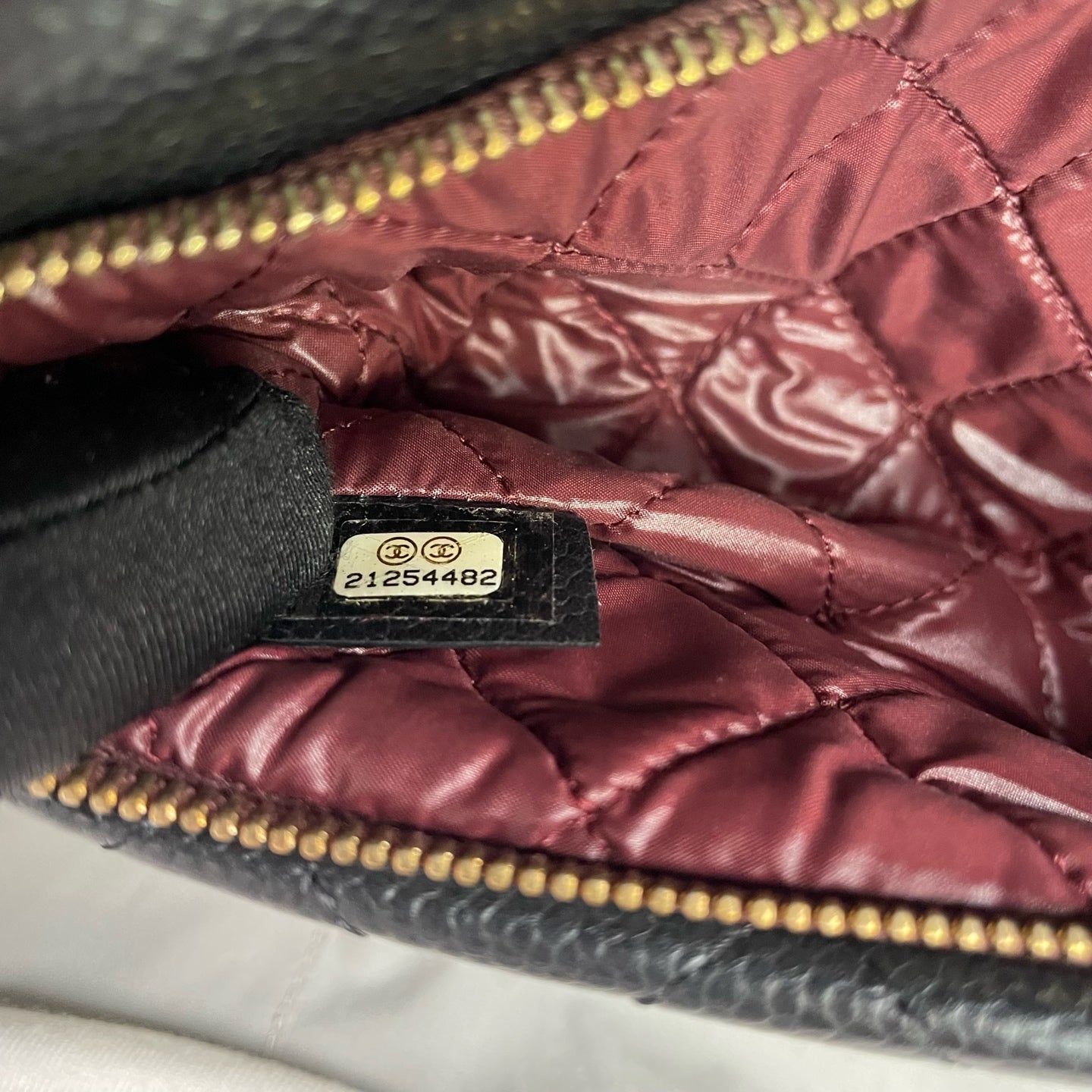 Chanel - Classic Quilted Clutch - Caviar leather - Black - (medium)