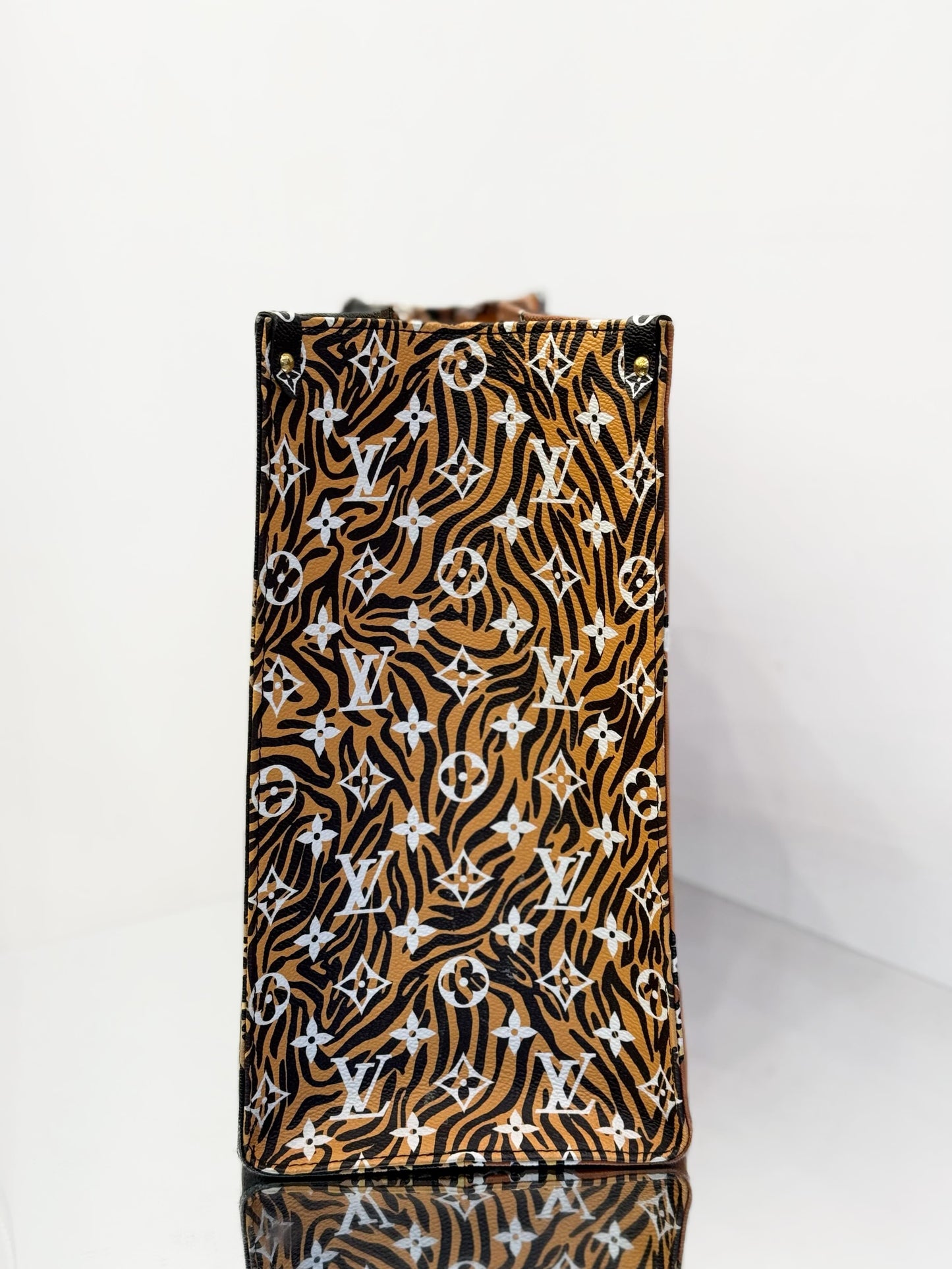Louis Vuitton - OnTheGo Jungle Collection - Coated canvas and leather - Multicolour - (Large)