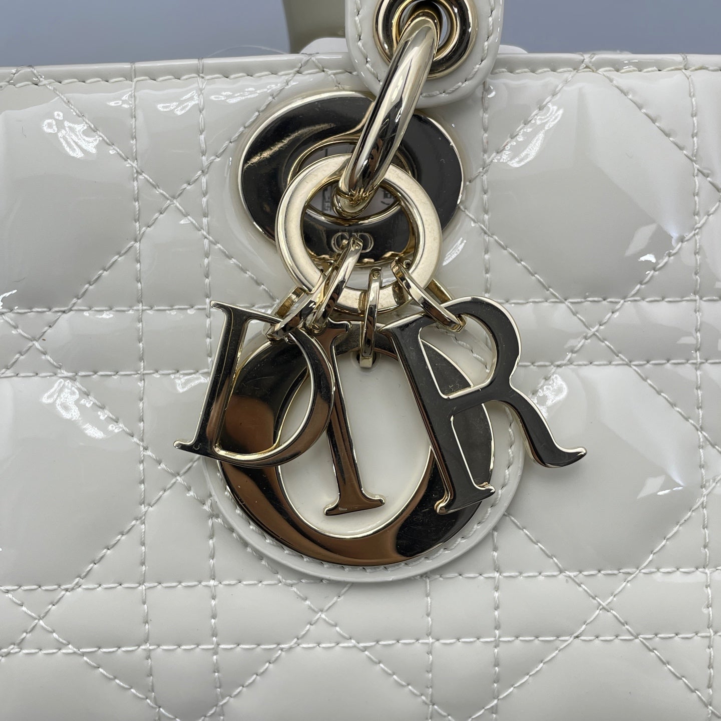 Dior - Lady Dior Mini - Patent leather - White - (mini)