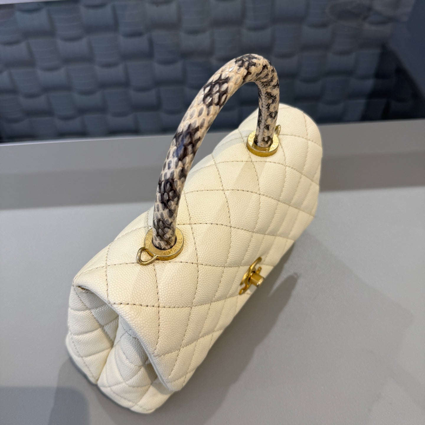 Chanel - Coco Handle - Caviar leather with exotic snakeskin handle - White - (Small)