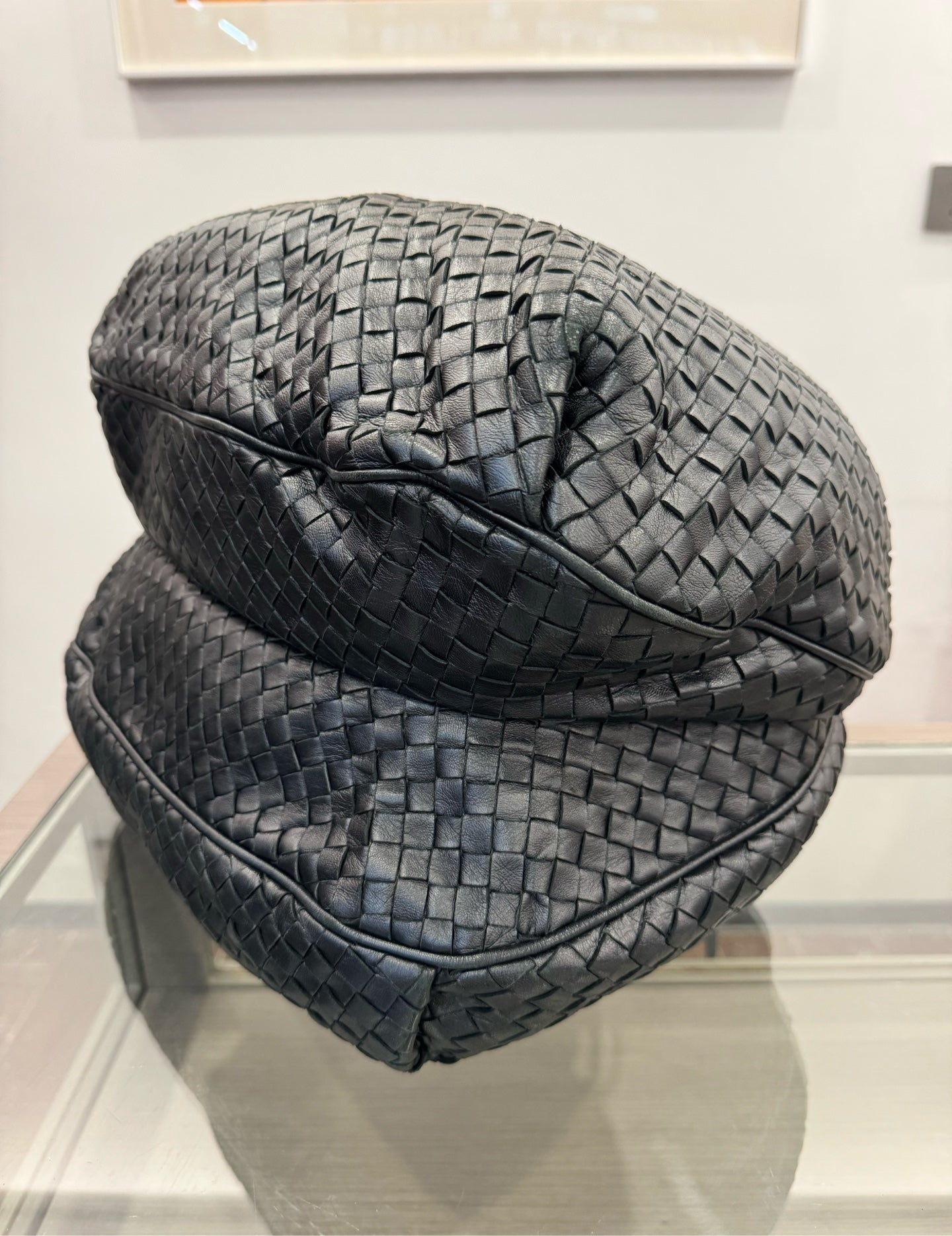 Bottega Veneta - Classic Intrecciato - Woven leather - Black - (Large)
